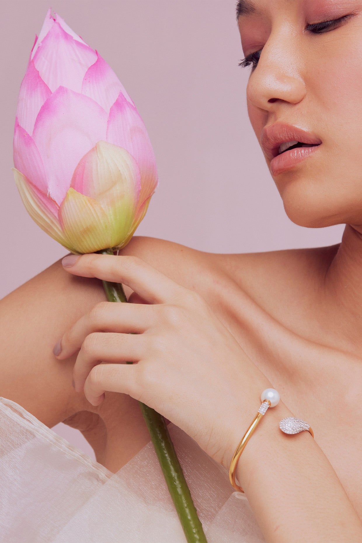 Nova Pearl Cuff 22Kt Gold-Plated