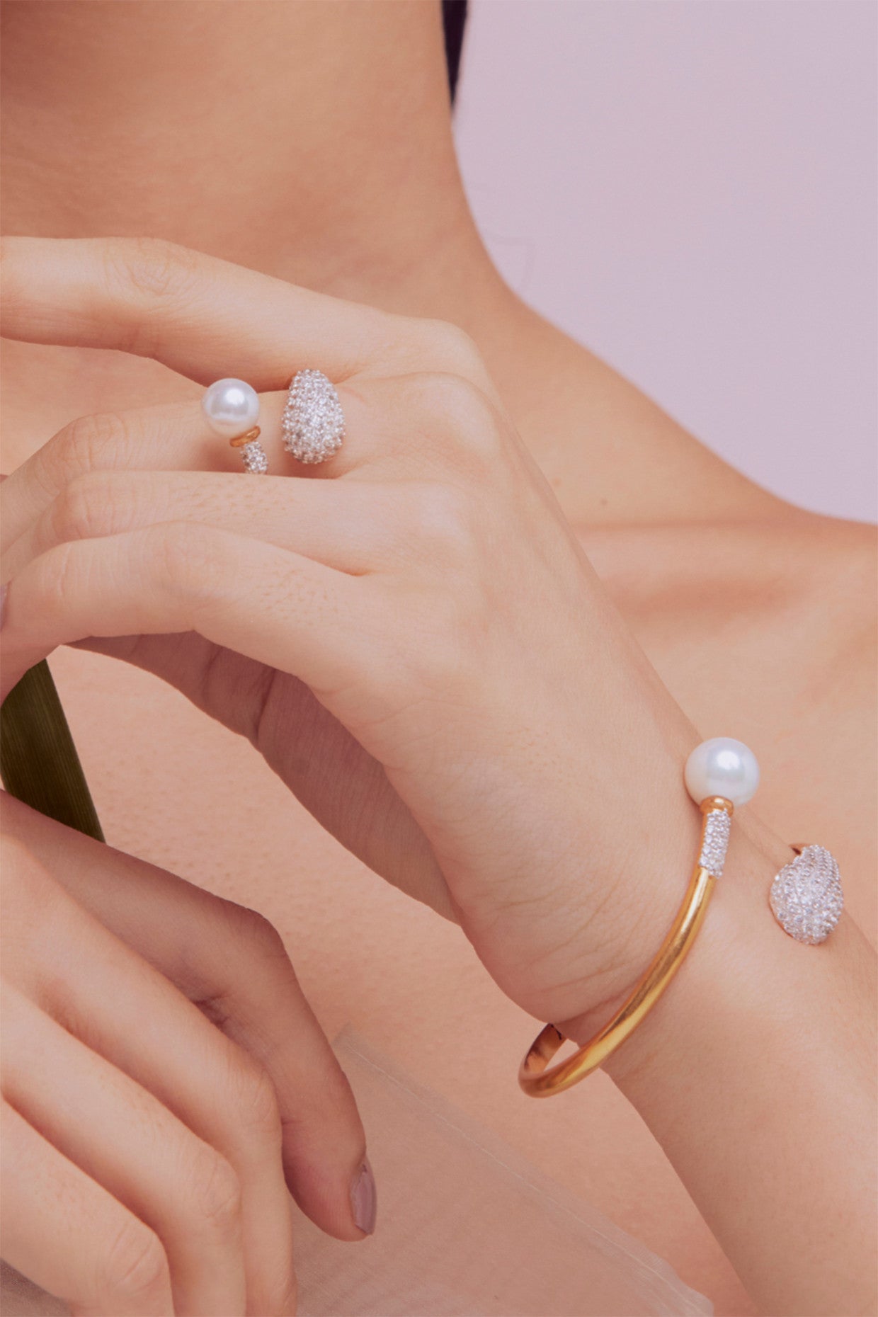 Nova Pearl Ring 22Kt Gold-Plated