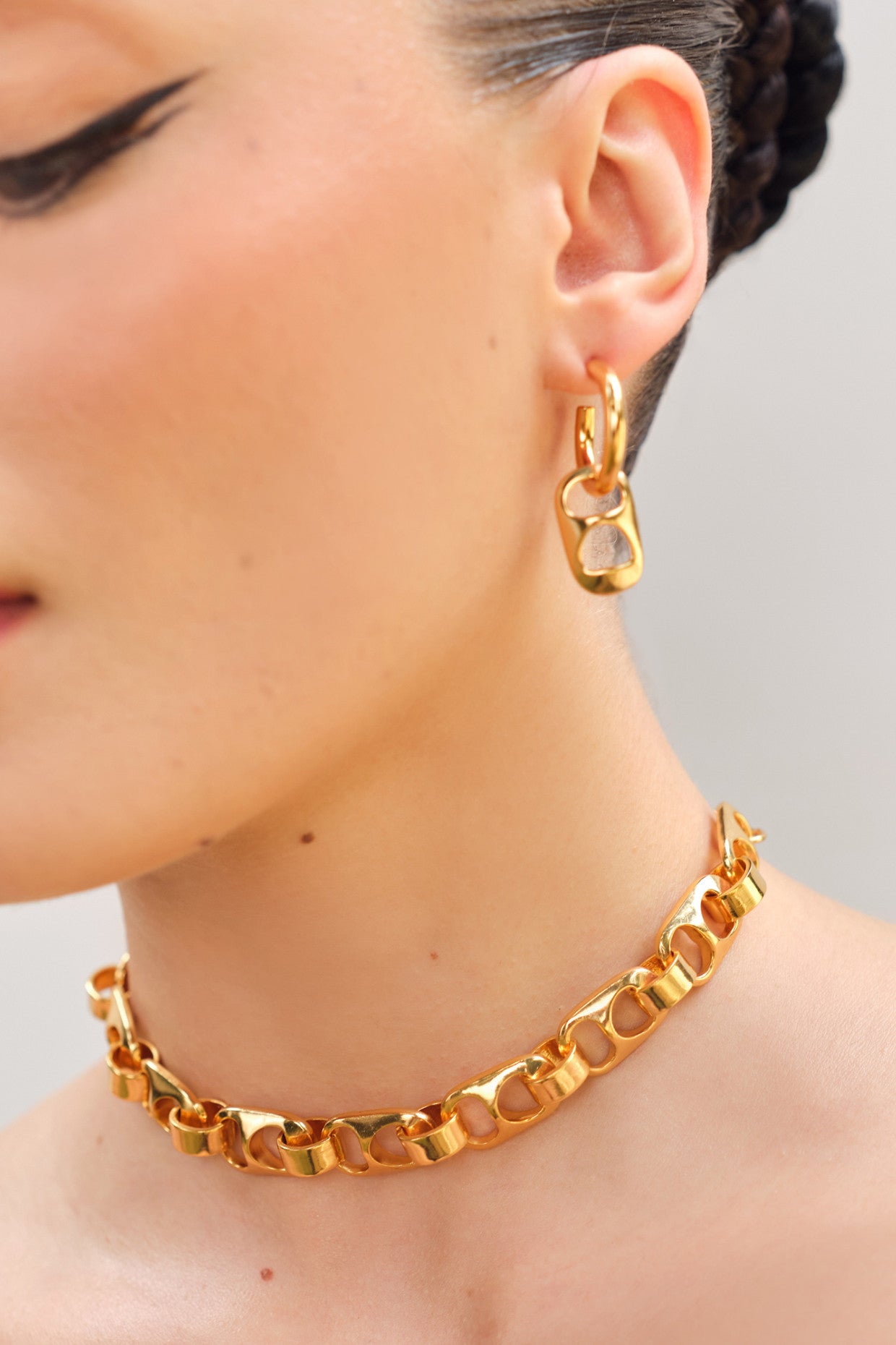 Petite Can Choker Necklace 22Kt Gold-Plated