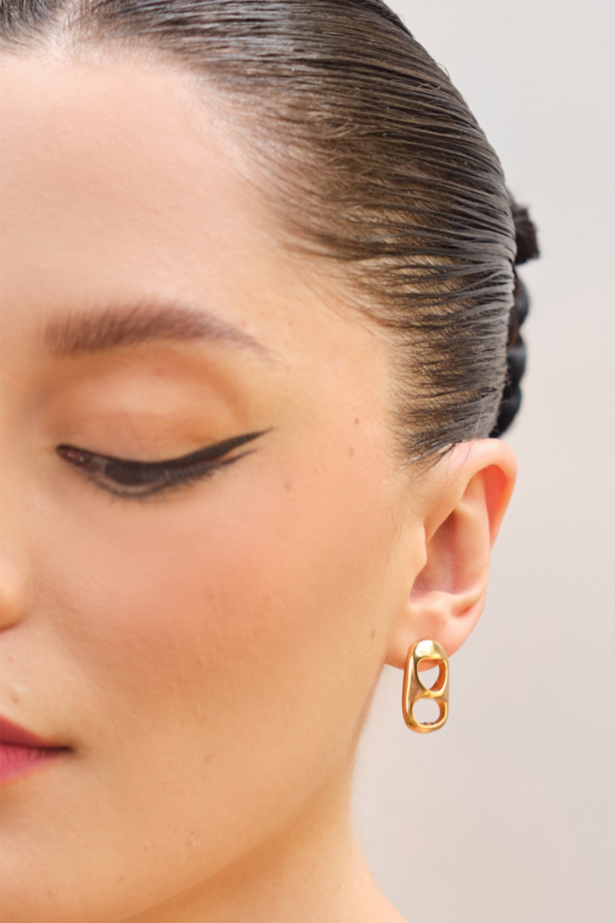 Petite Can Studs Earrings 22Kt Gold-Plated