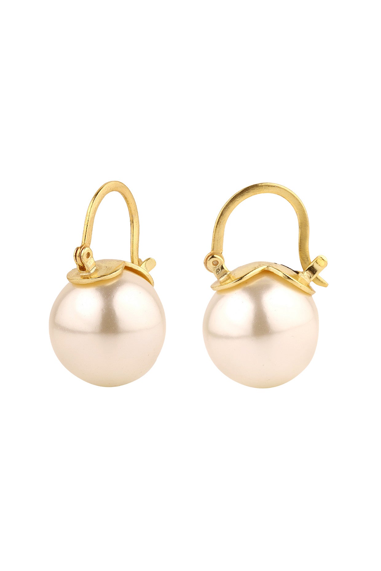 Purse Pearl Studs Earrings White 18Kt Gold-Plated