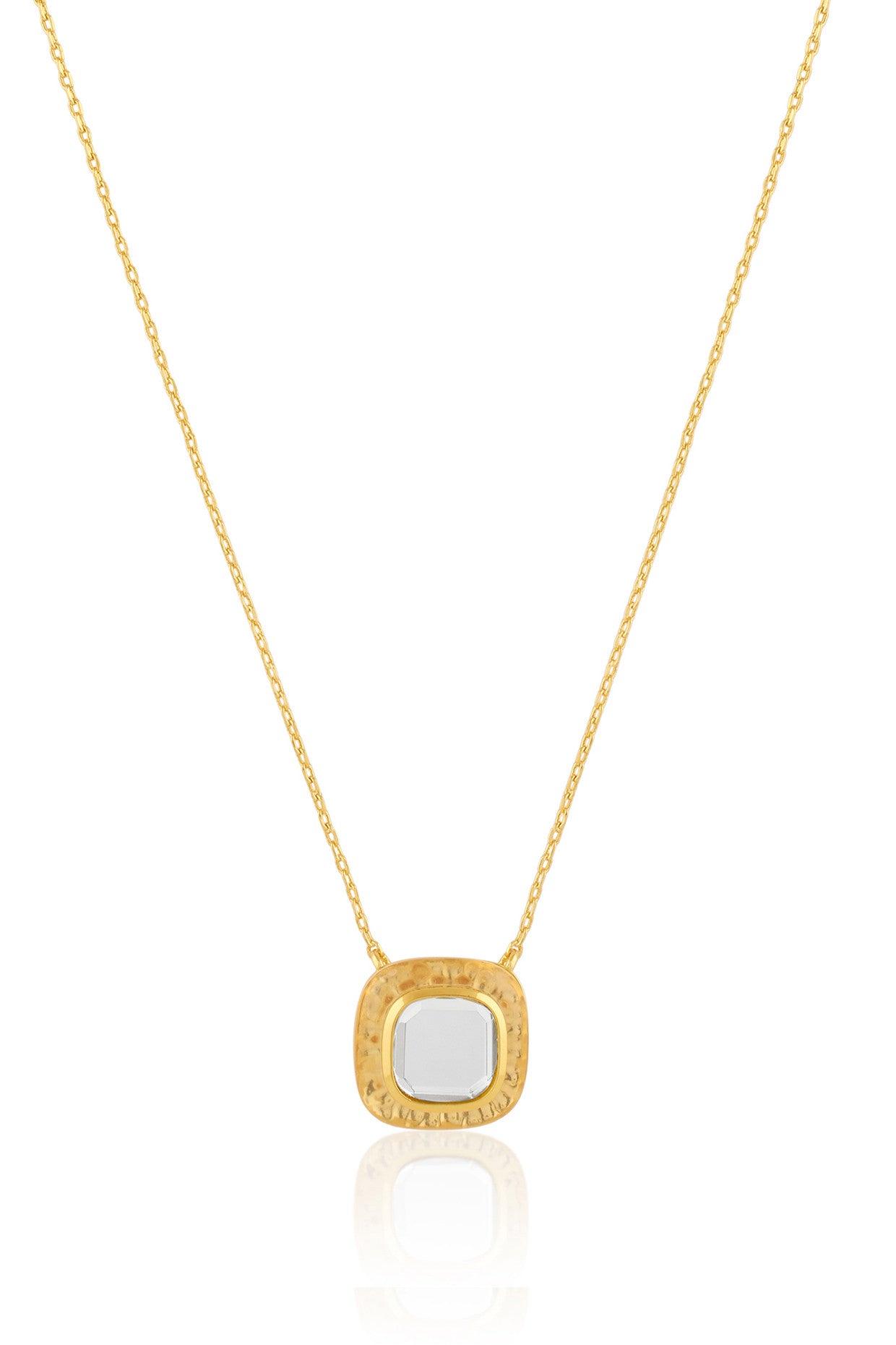 Rozana Pendant Necklace