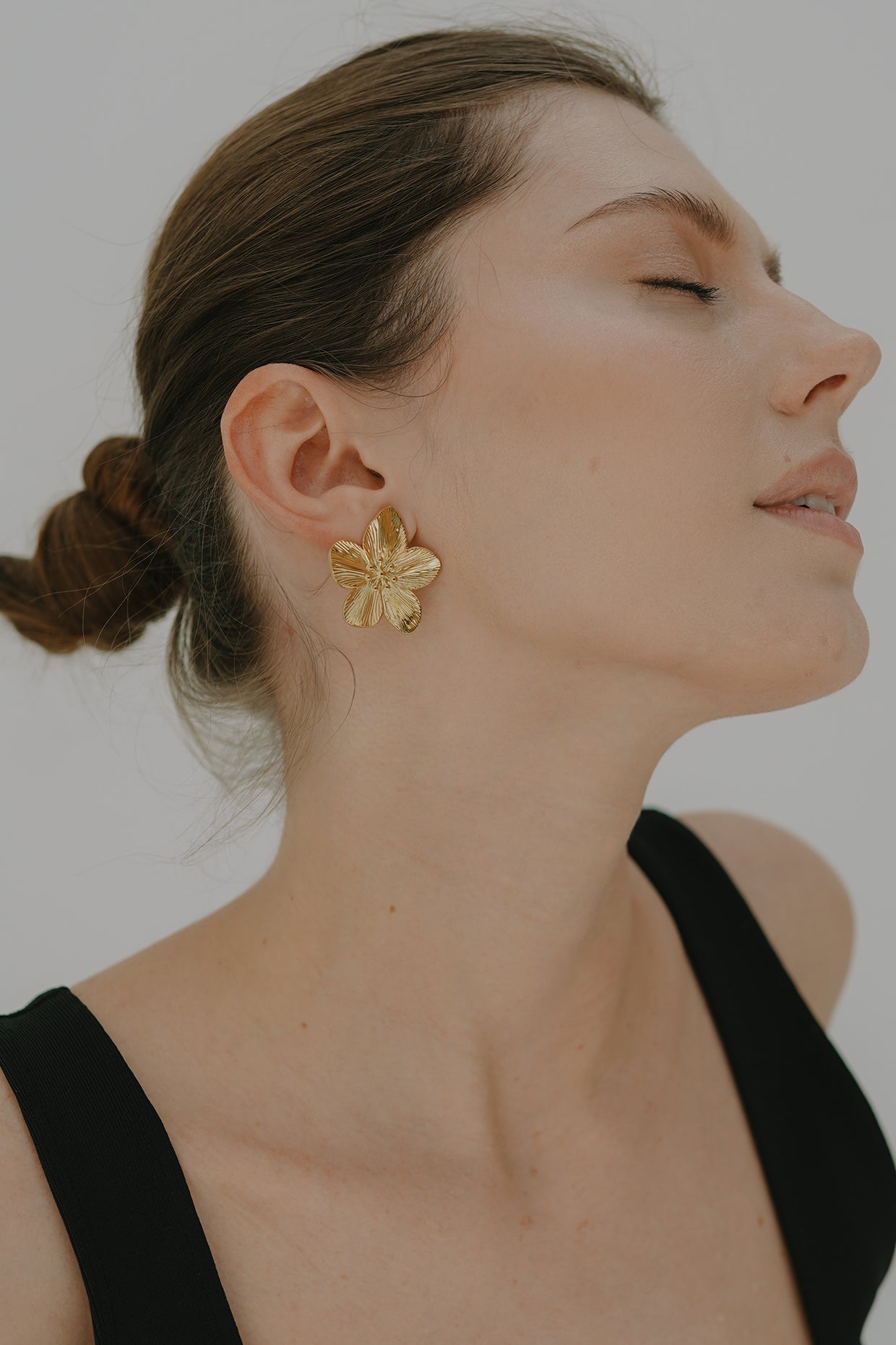 18kt Gold Plated Gold Floral Stud Earrings