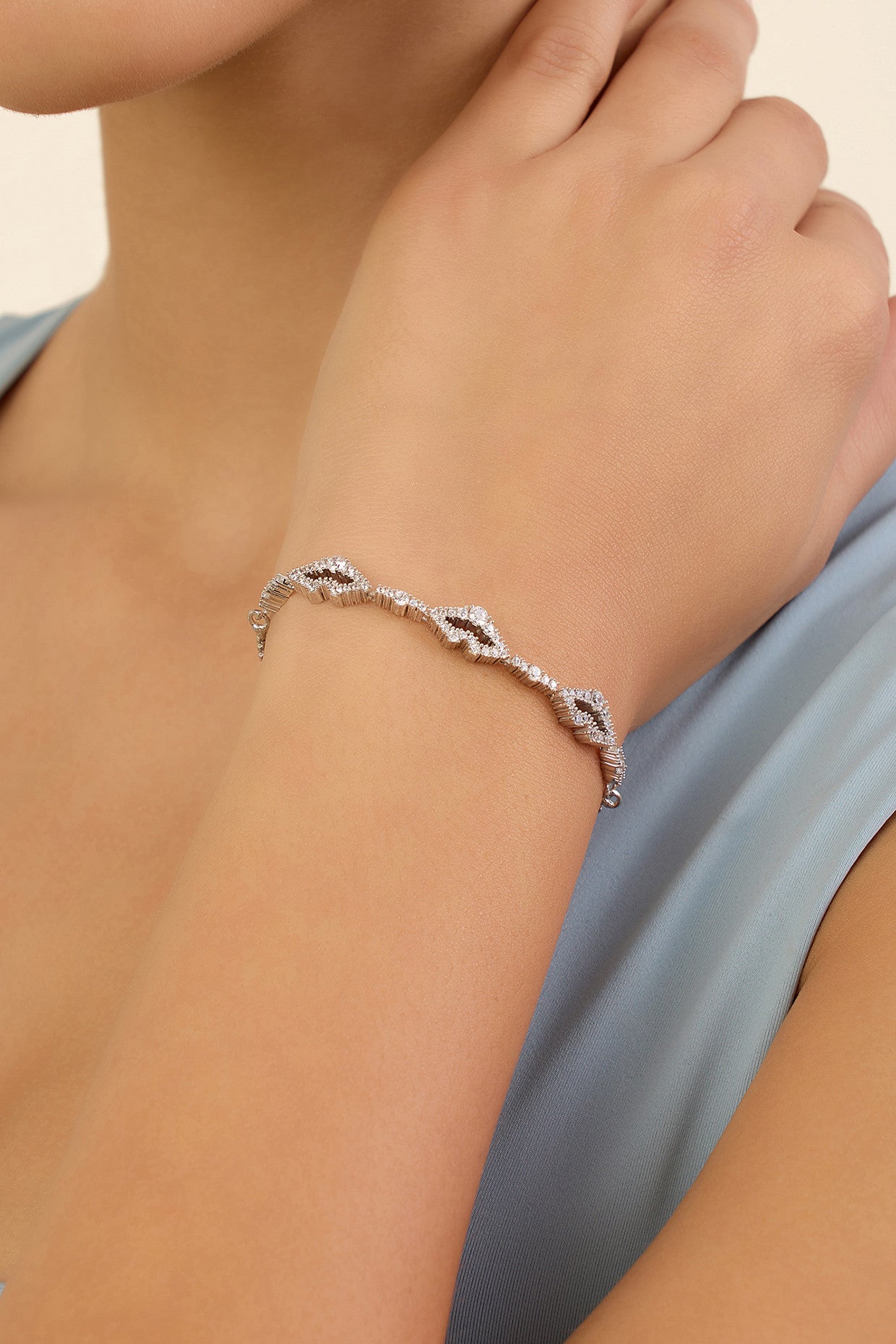 Silver Lips Bracelet