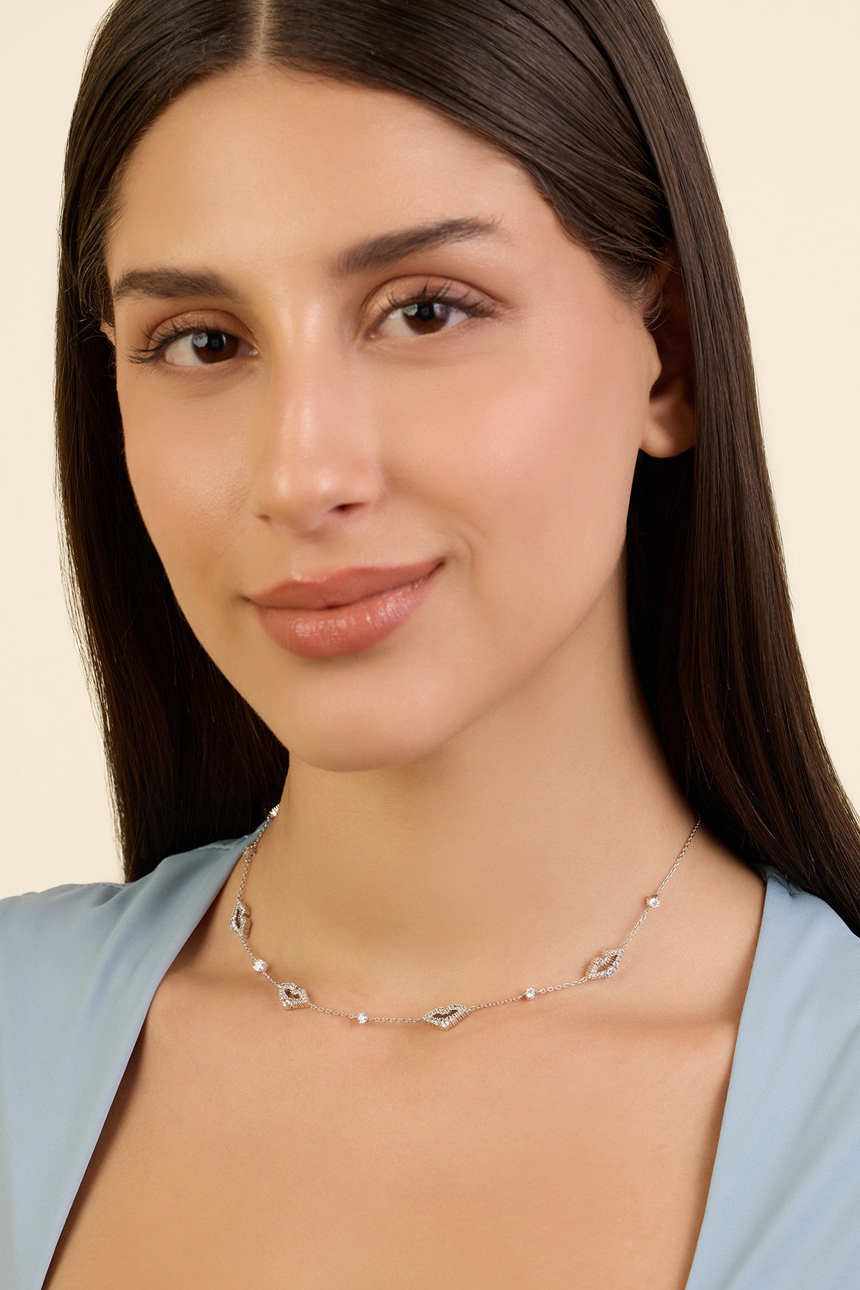 Silver Lips Necklace