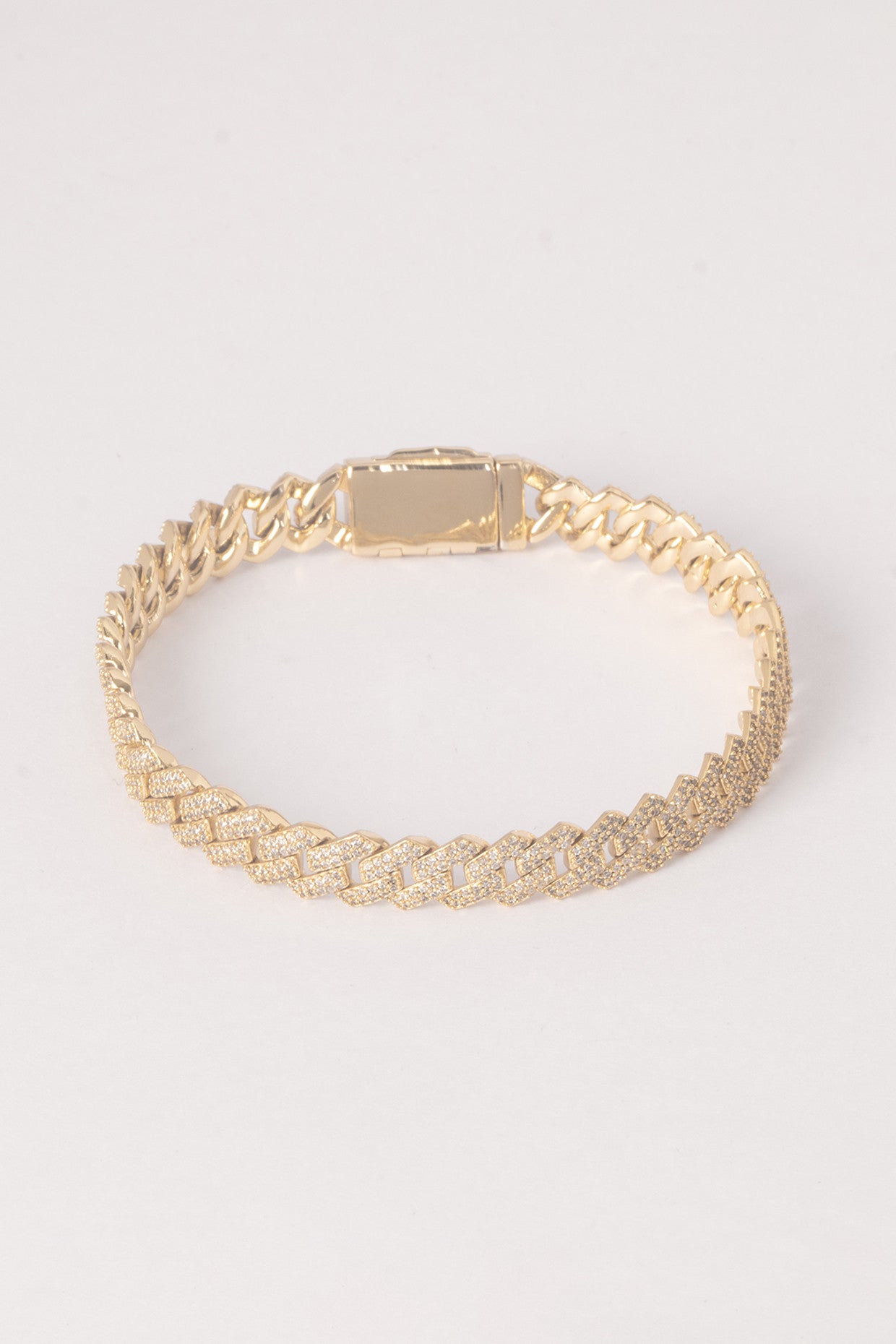 Sleek Iced Pronglink Bracelet