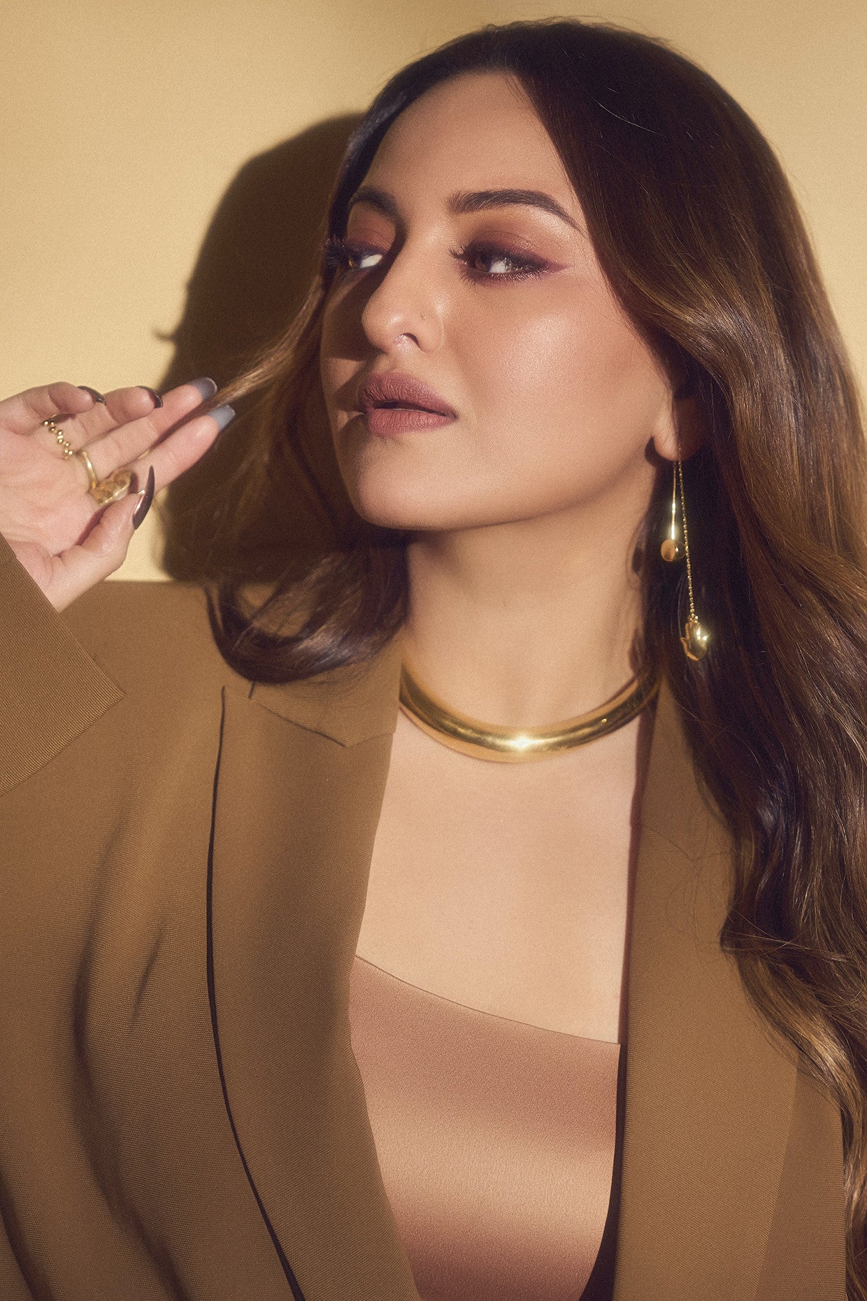 Gold Hamsa Threader Earrings