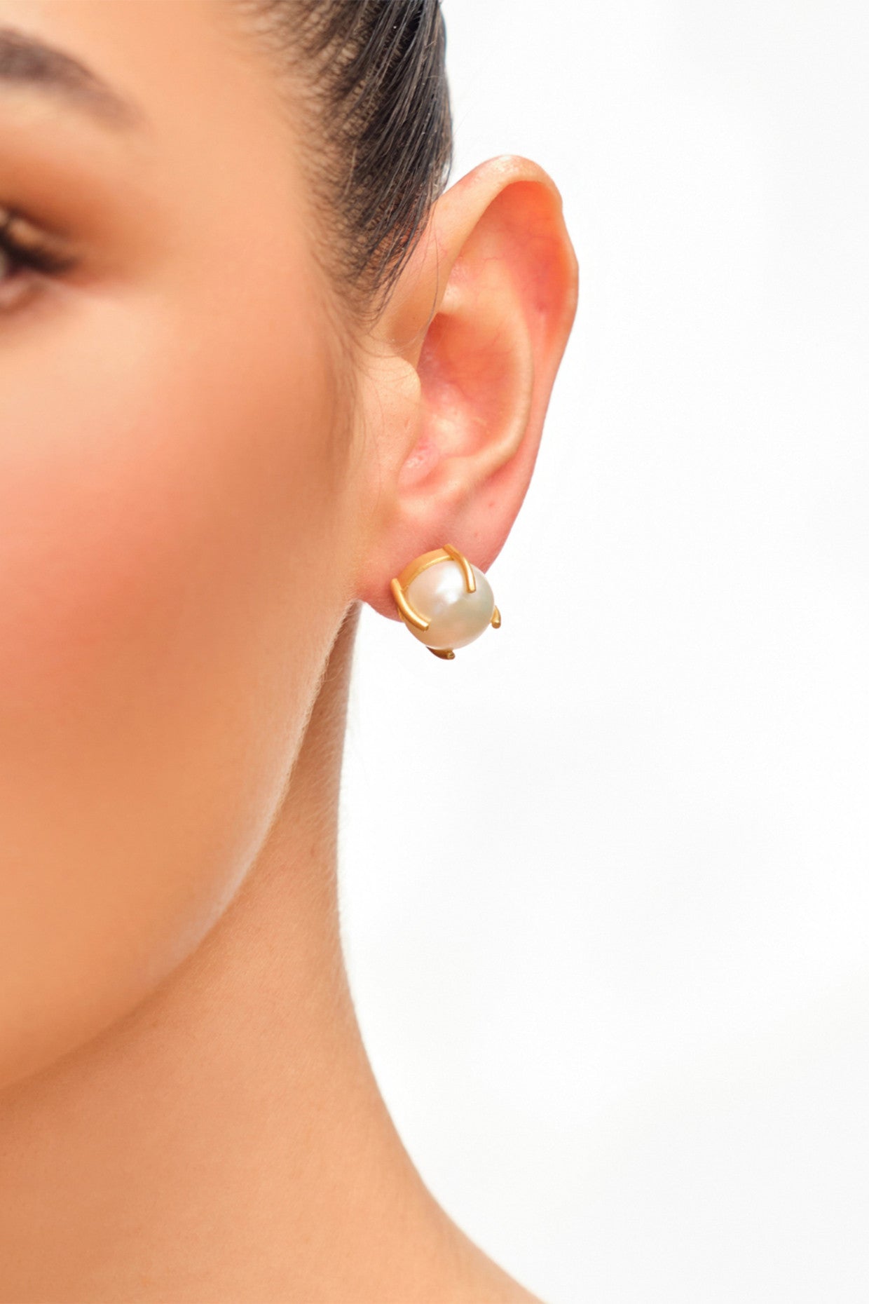 Such A Stud Pearl Earrings 22Kt Gold-Plated