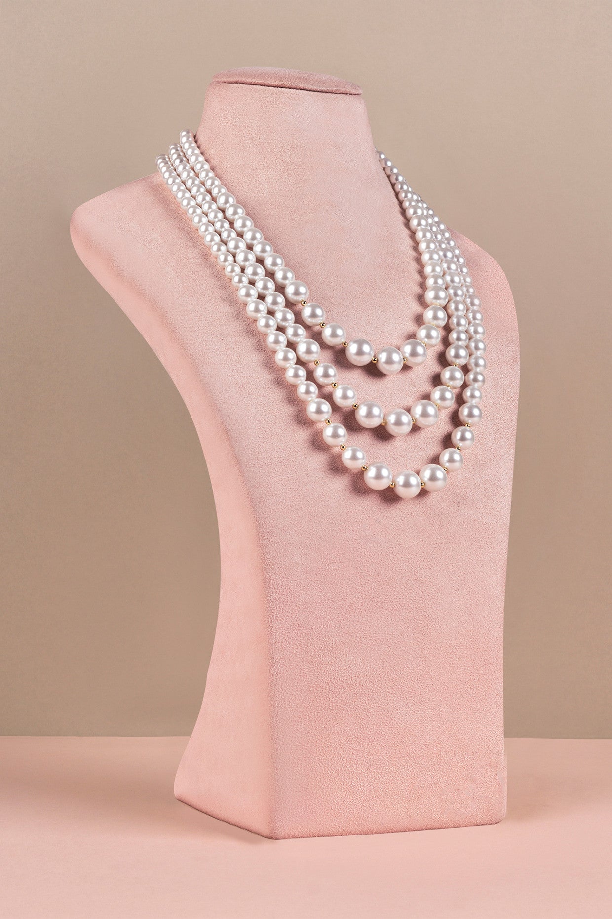 Triple Graded Bandel Pearl Necklace