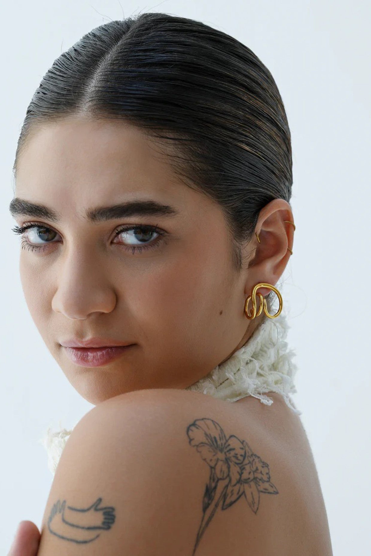 Vinne Earrings 18k Gold Plated