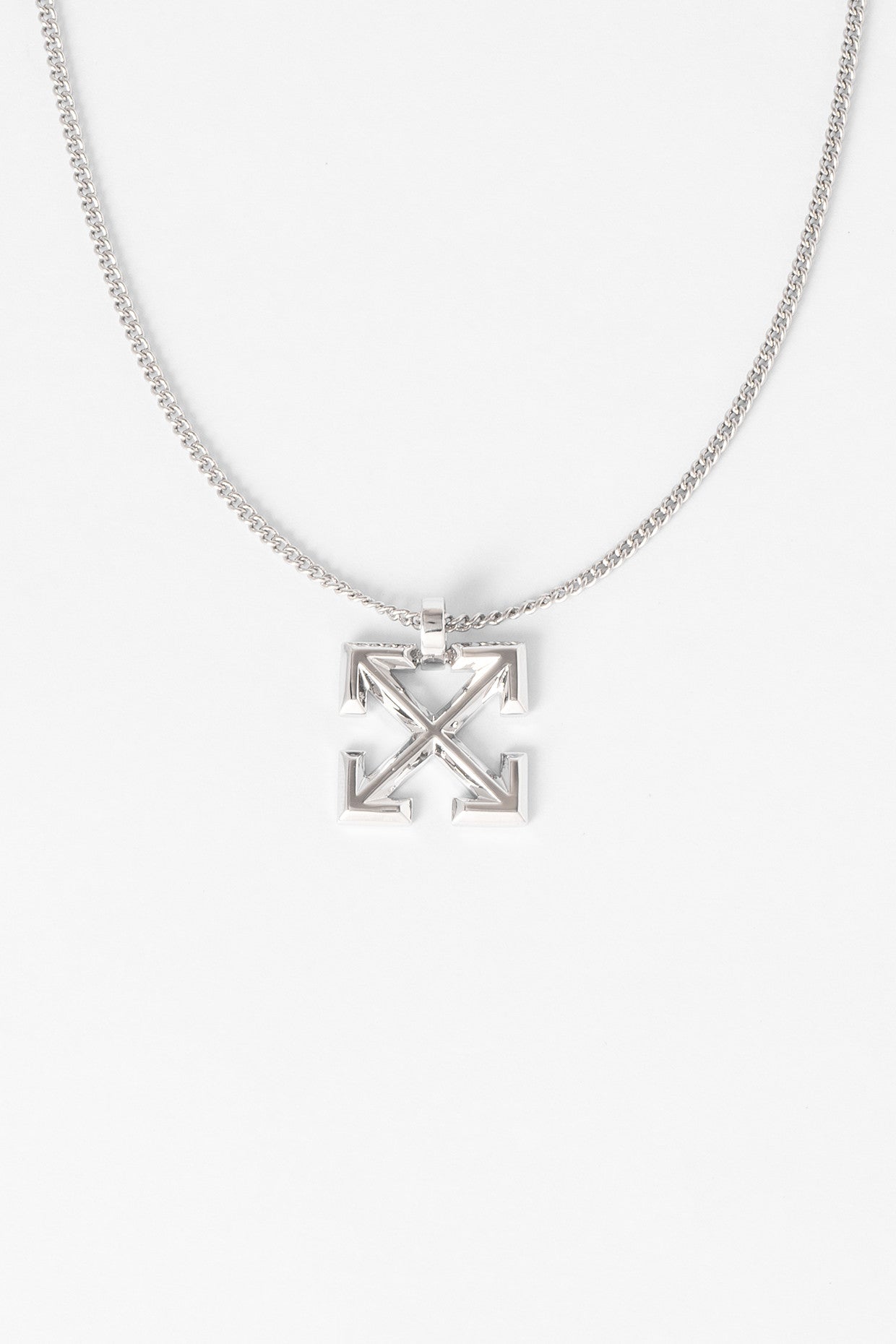 necklace with pendant