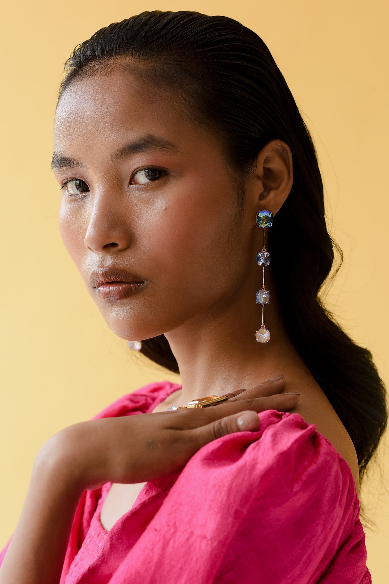 The Blisse Hoop Earrings