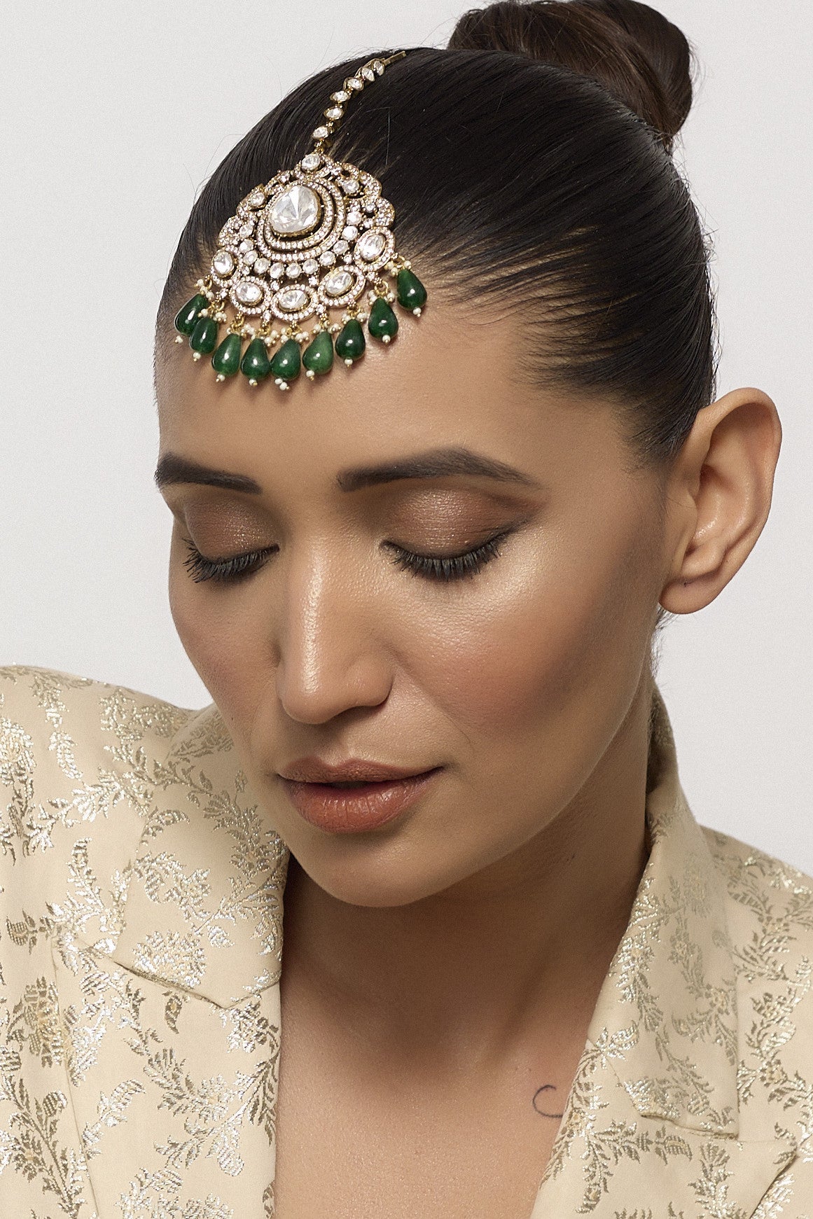 White Finish Diamond Maang Tikka