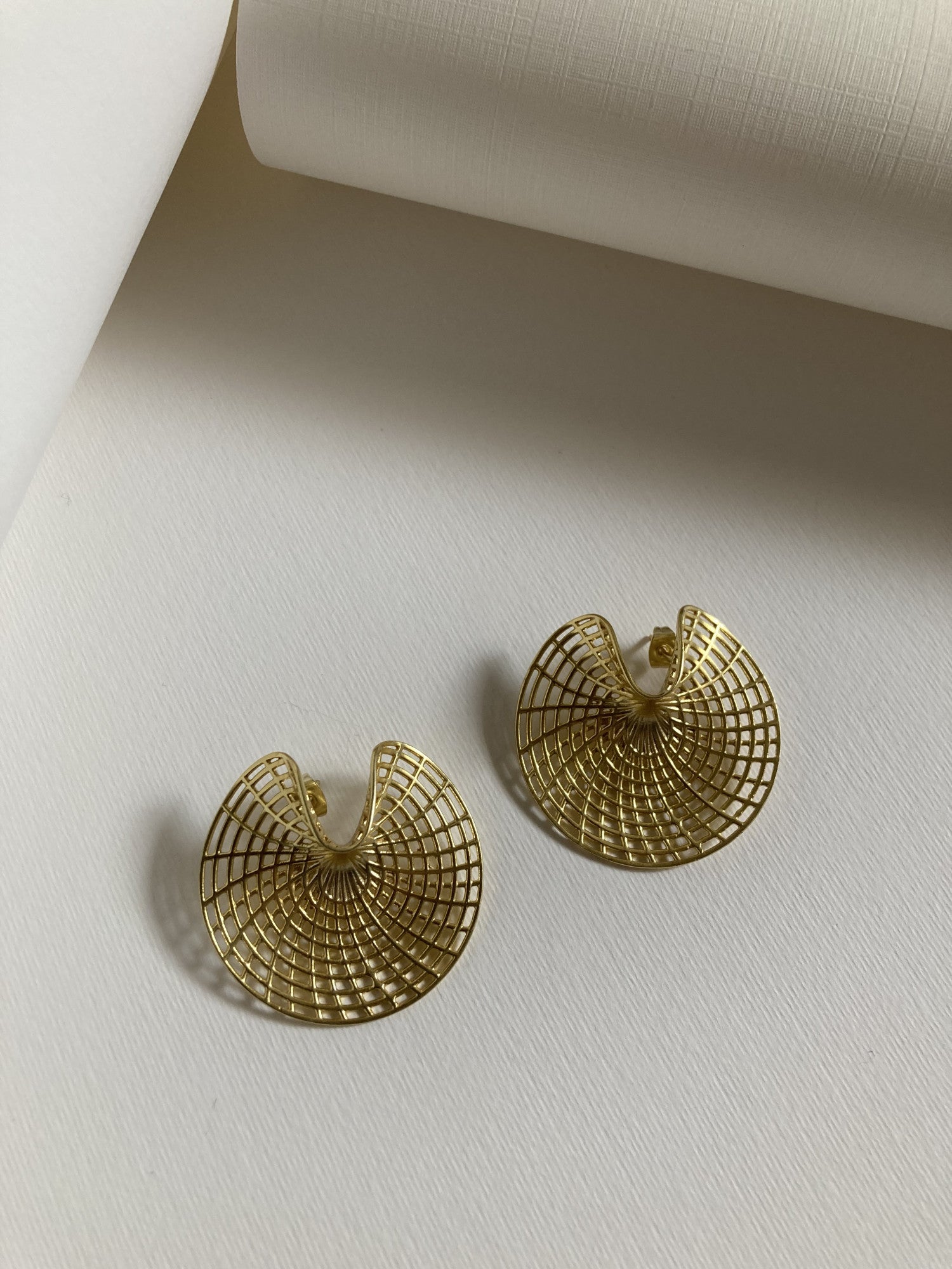 14k Gold Plated Waffle Earring