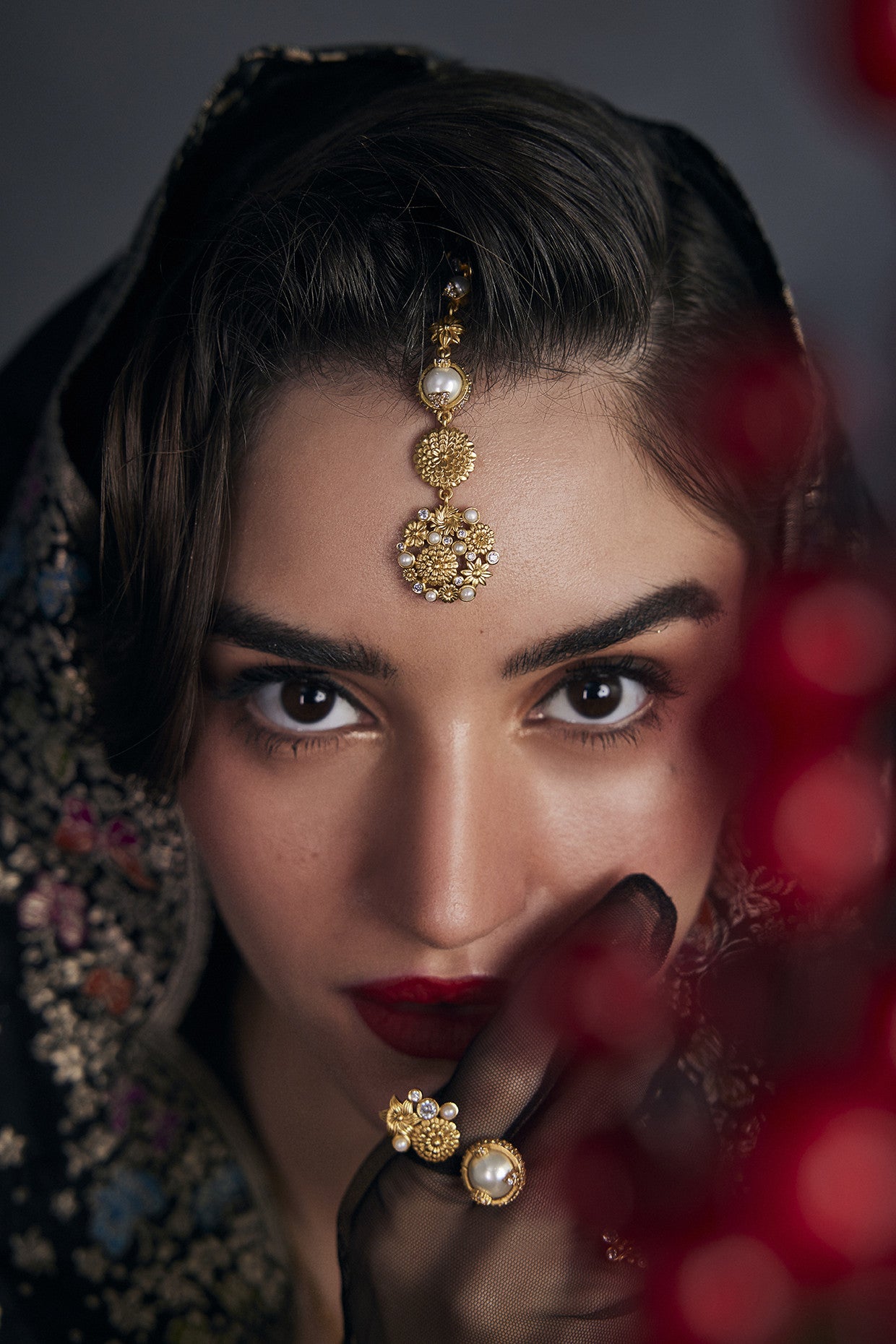 22kt Gold Plated Opaline White Stones Mang Teeka