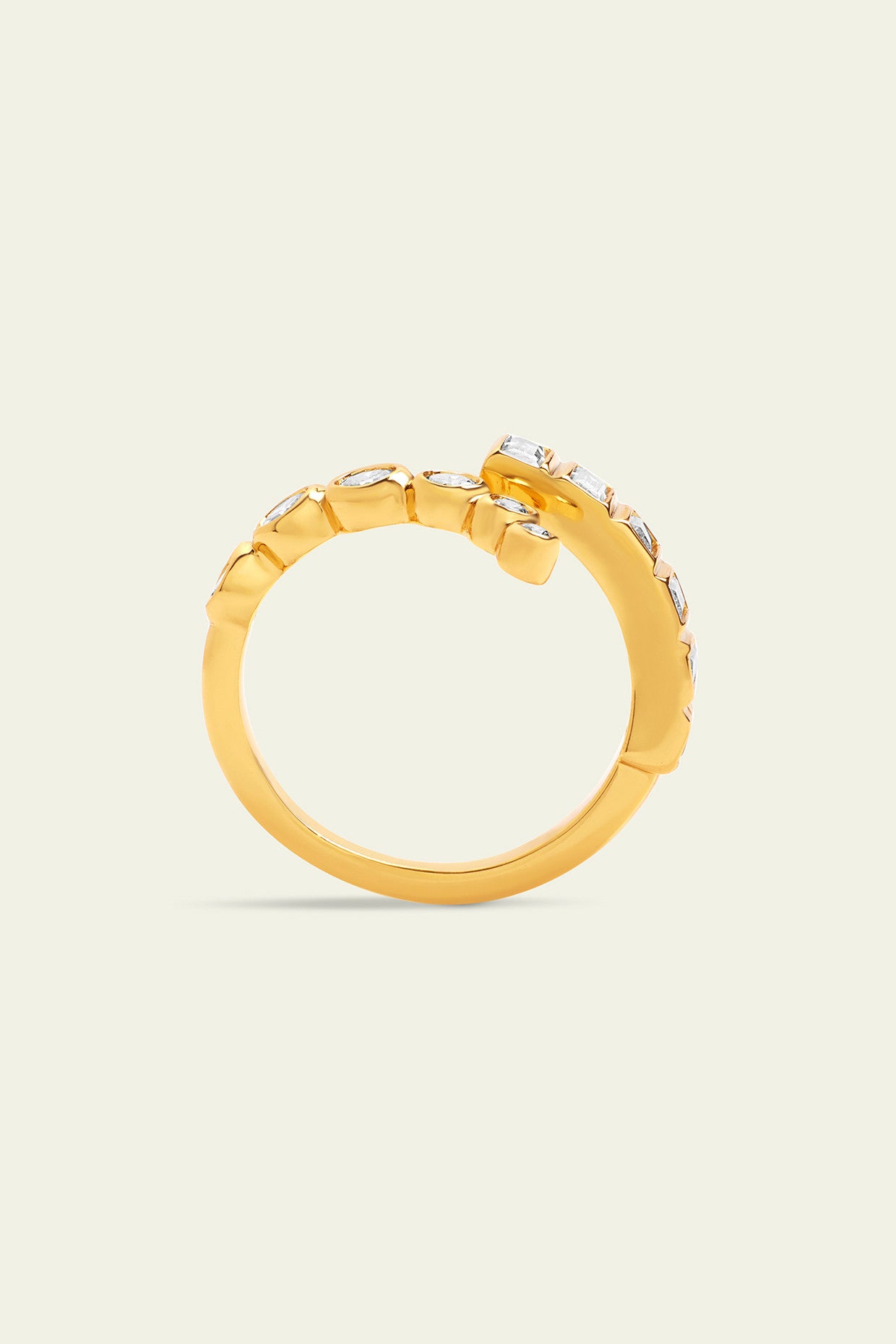 Abstract Stackable Ring