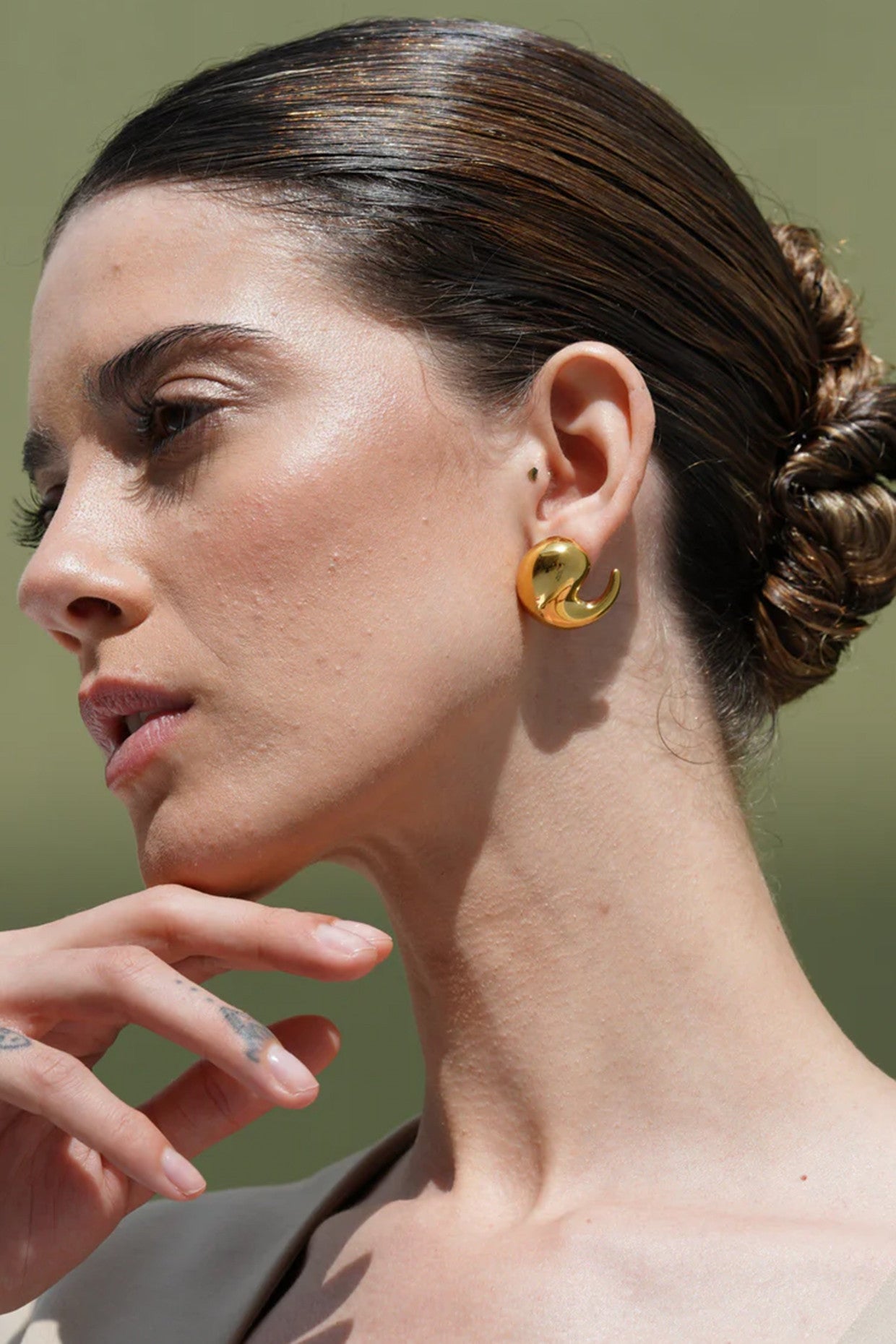 Comma Earrings 18k Gold Plated