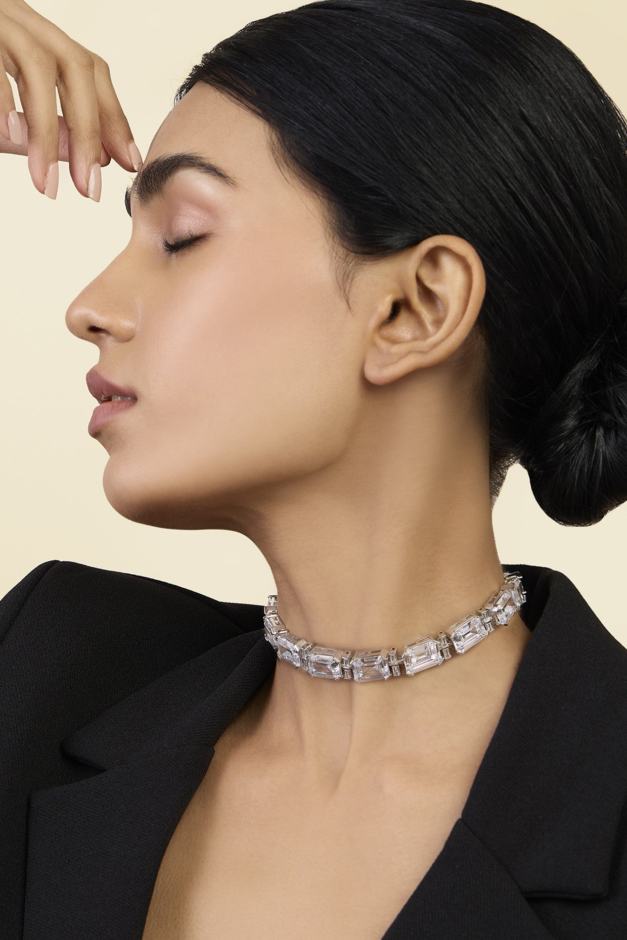 Cushion Cut Diamond Choker