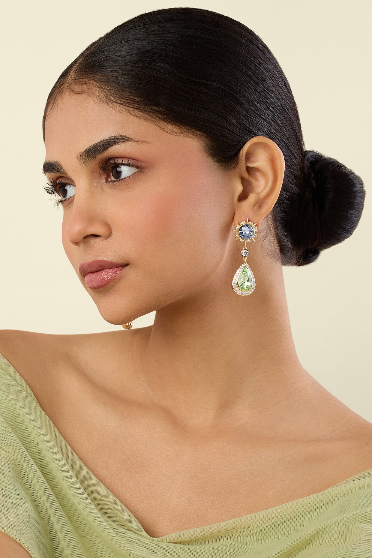 Axiome Drop Danglers 18kt Gold Plated