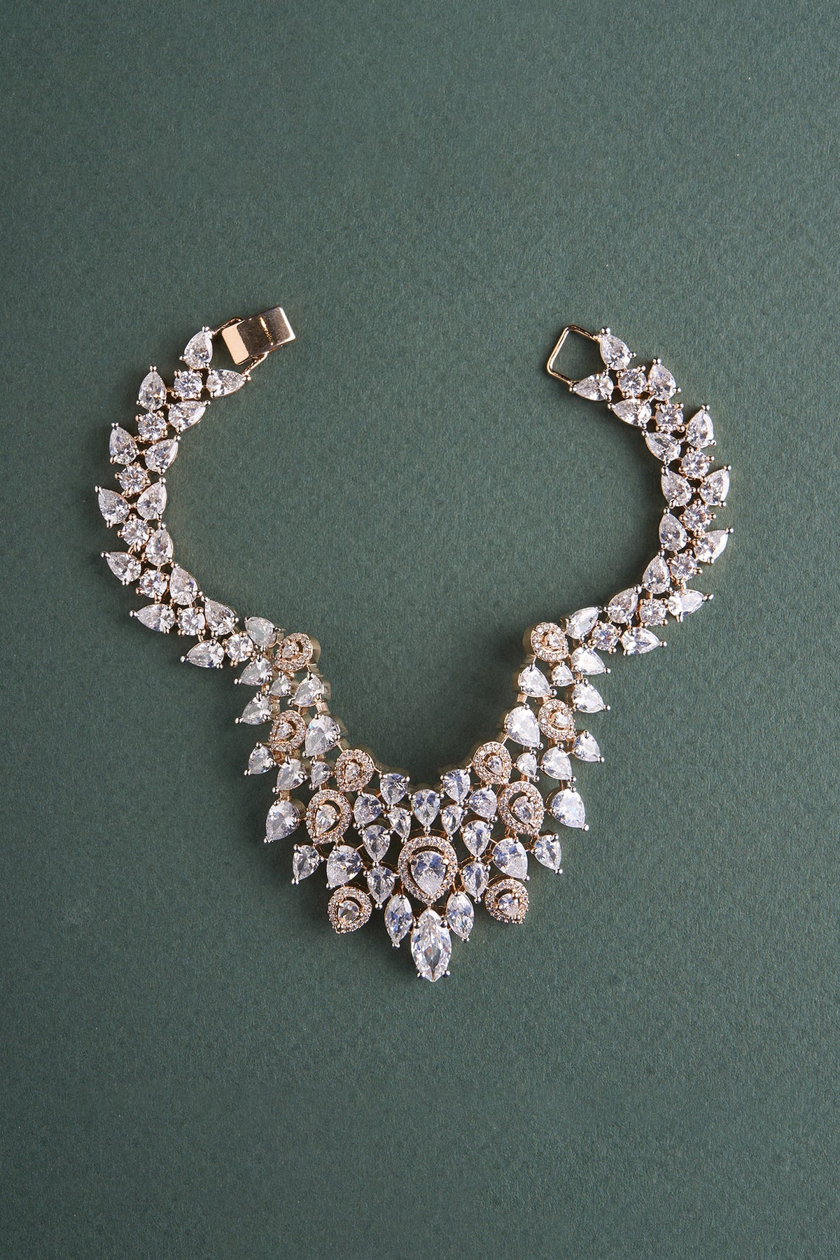 Gold Aratrika Bracelet