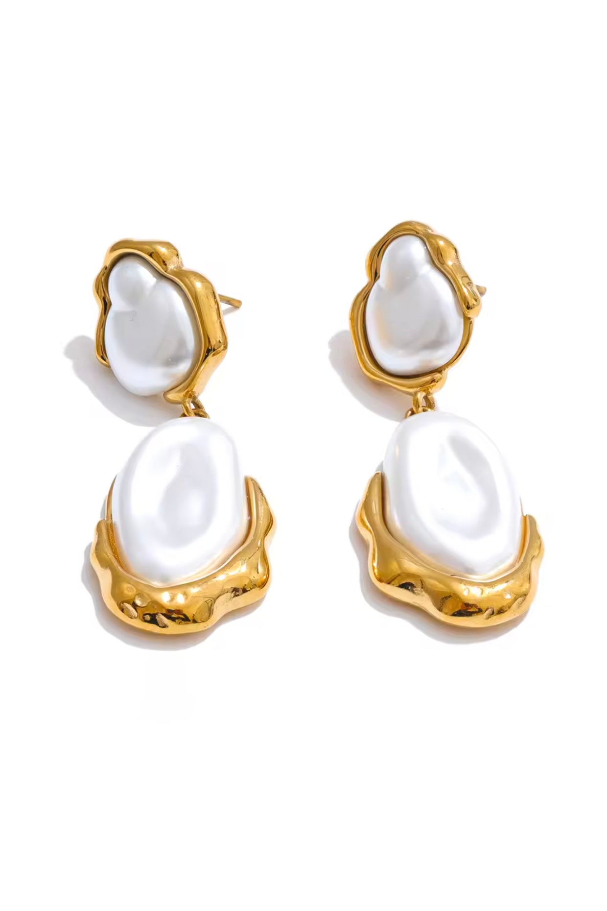 18Kt Gold Plated Pearl Crest Earrings