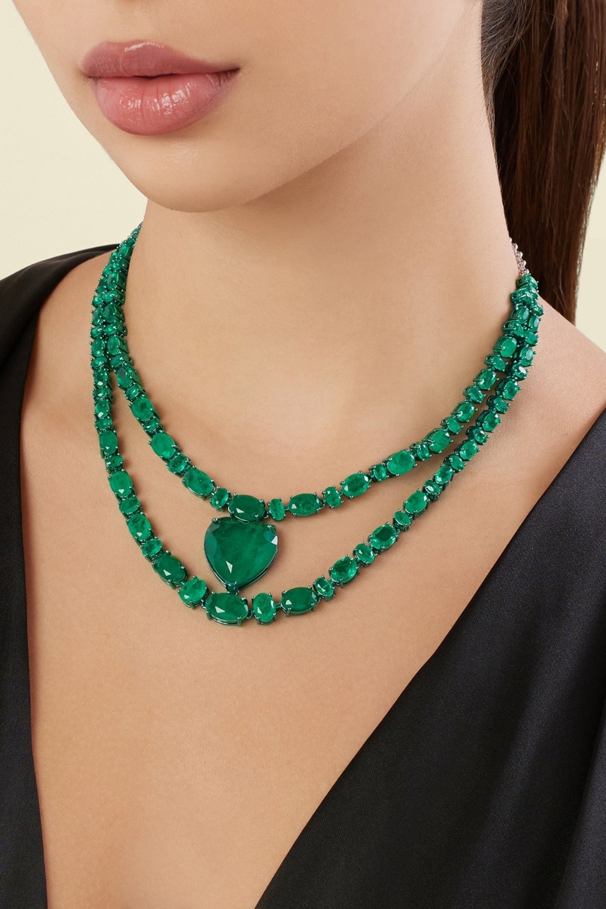 Relique Emerald Botox Layered Necklace