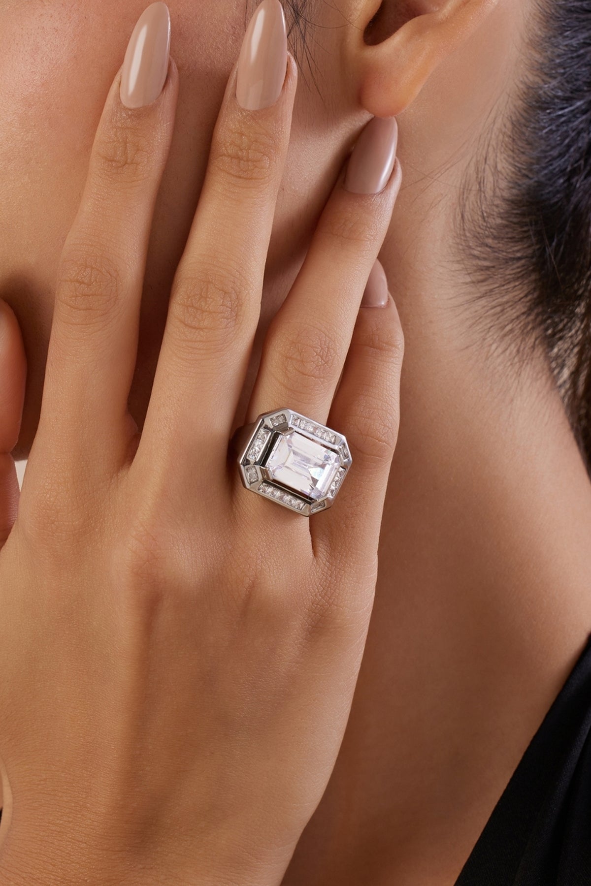 Parure Diamante Botox Statement Ring
