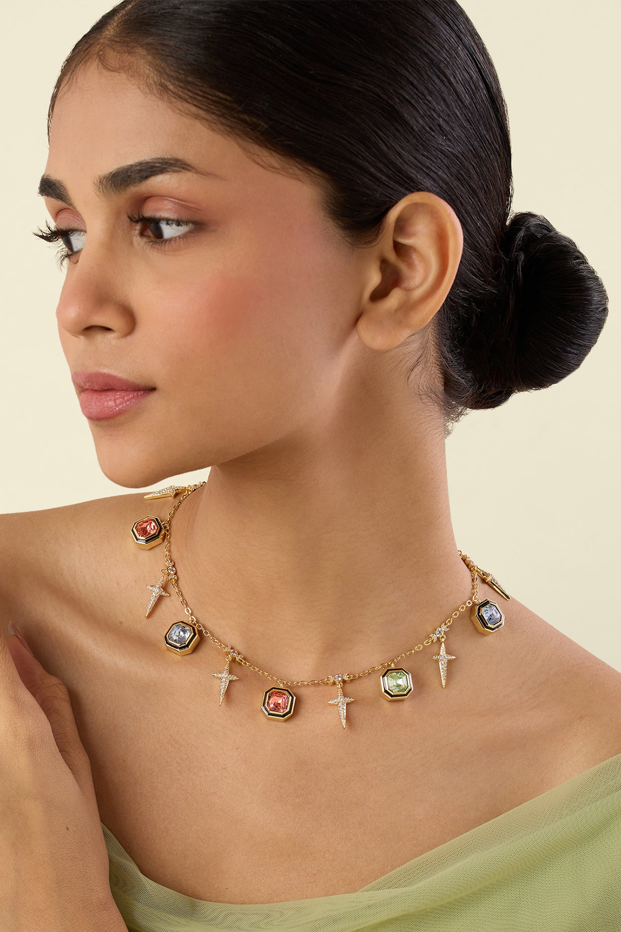 Good Omen Charm Necklace 18kt Gold Plated