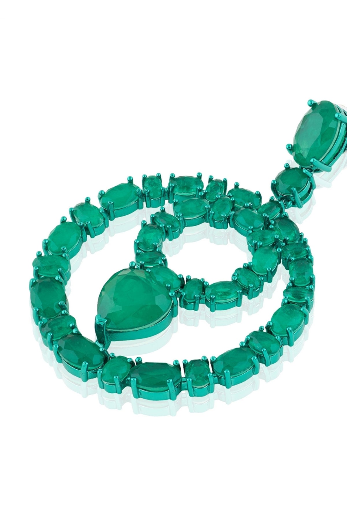 Duchesse Emerald Botox Danglers
