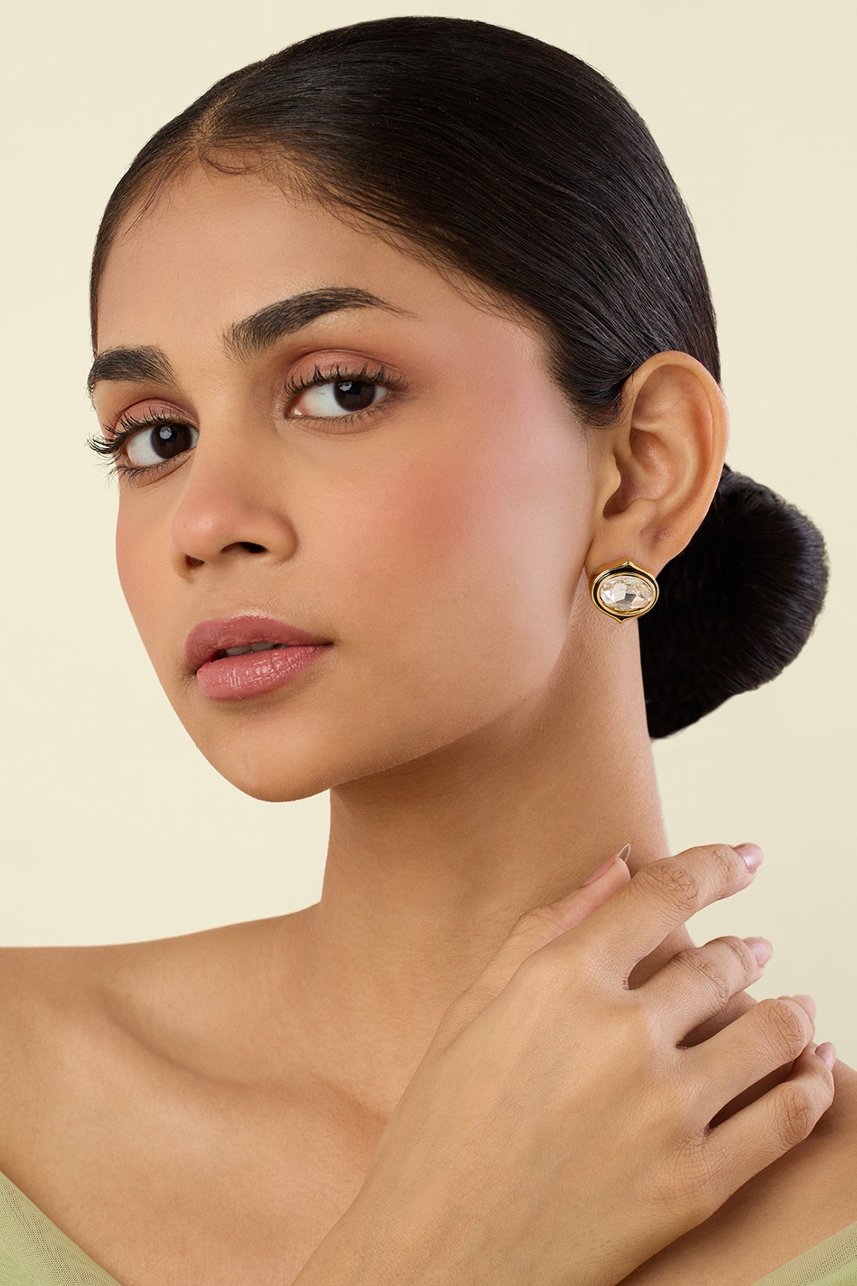 The Seer Studs 18kt Gold Plated