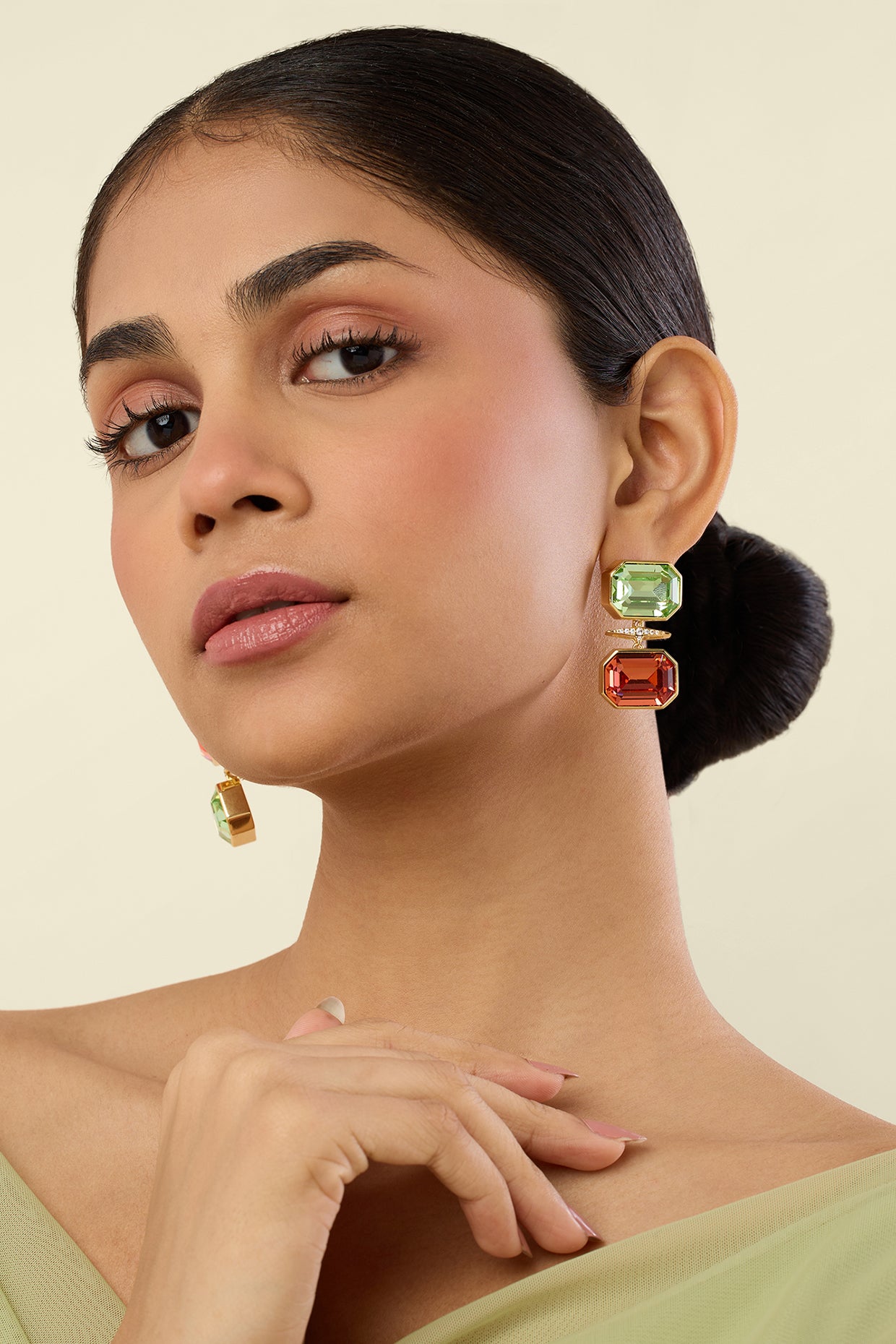 Serapha Mismatched Danglers 18kt Gold Plated