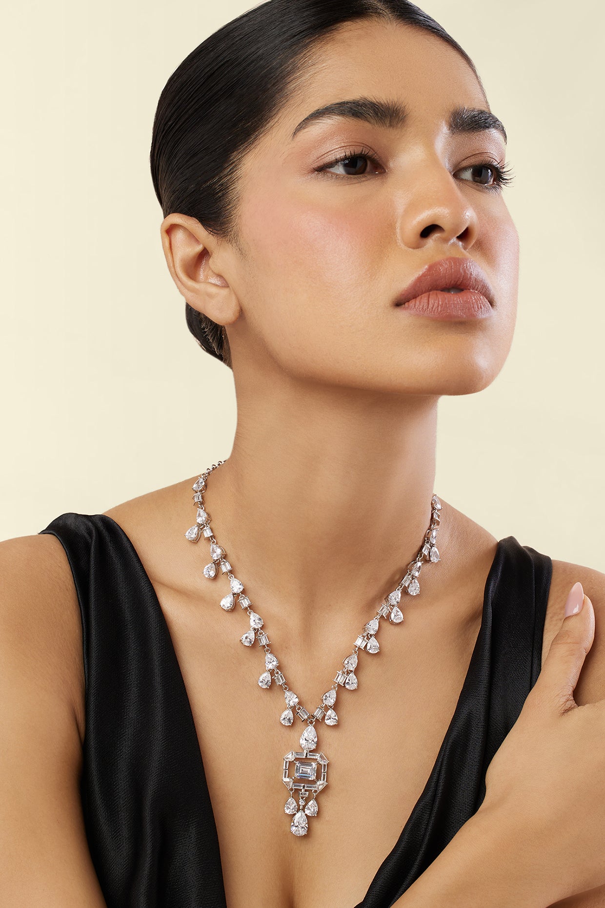 Timeless Elegance Long Necklace In Rhodium Plating