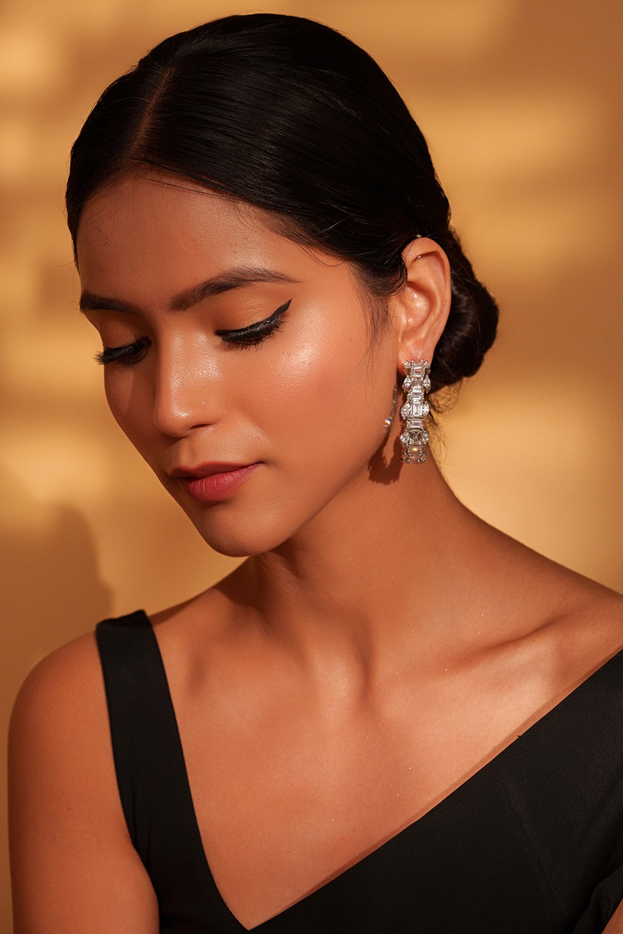 Revati Diamond Earrings