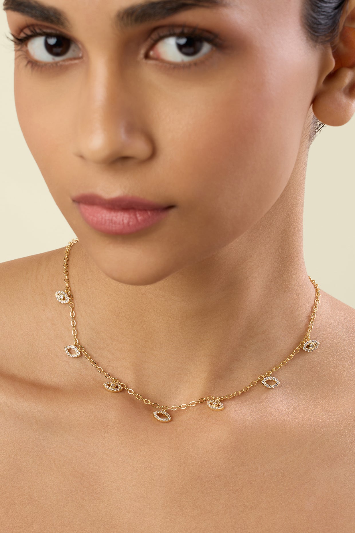Lucentia Charm Choker In 18Kt Gold Plated