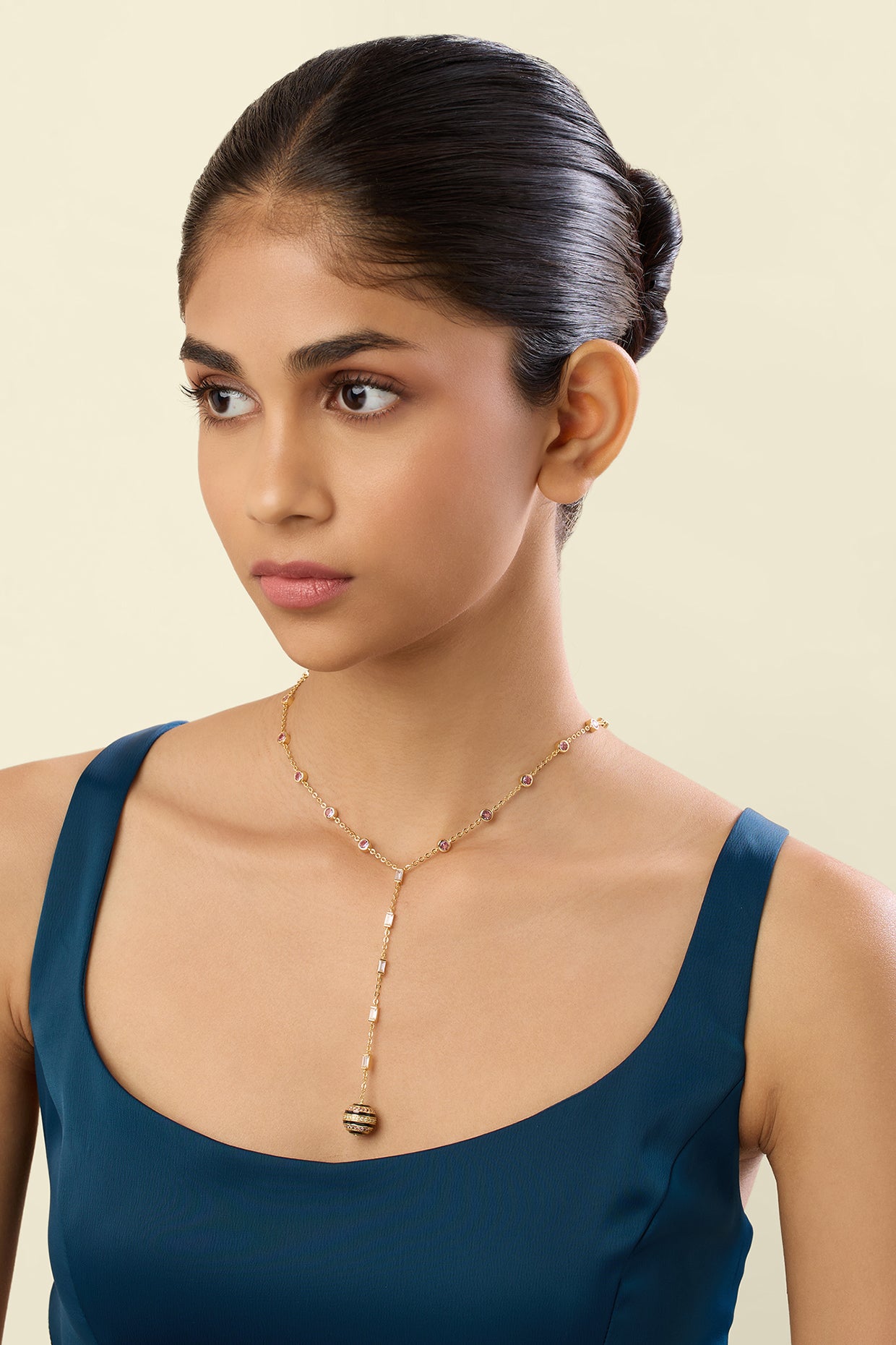Evoka Y Necklace In 18Kt Gold Plated