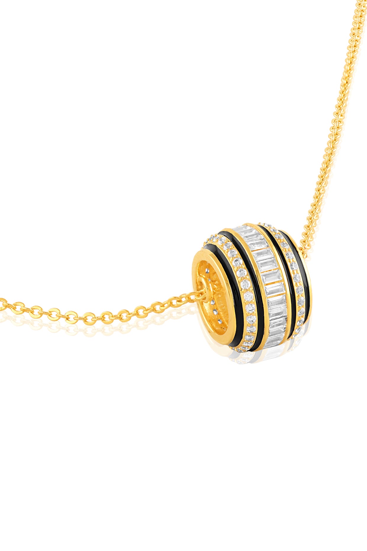 Mindora Pendant Necklace In 18Kt Gold Plated