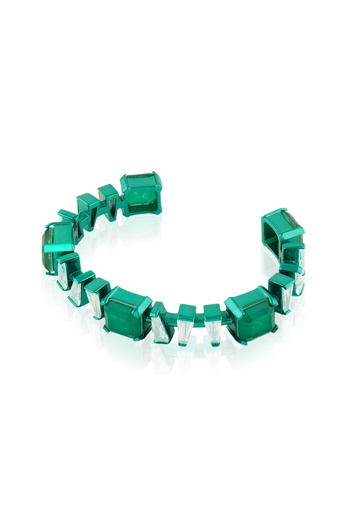 Regent Emerald Botox Cuff