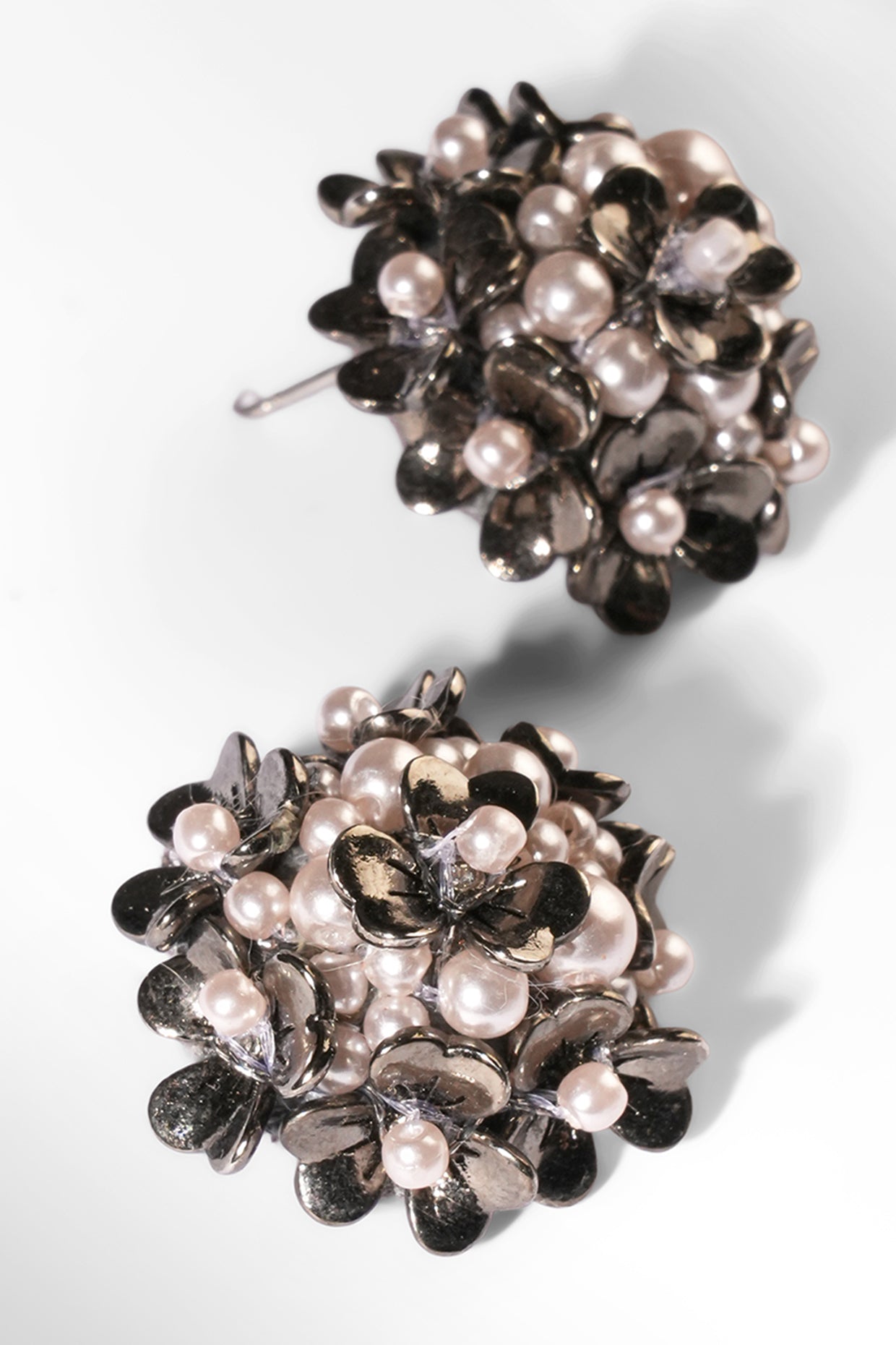 Kamar Earrings