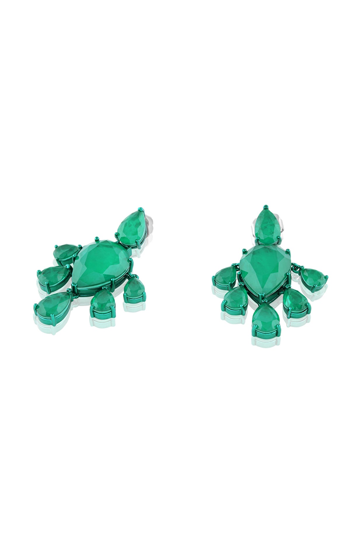 Emerald Luxe Dangler Earrings In Rhodium Plating