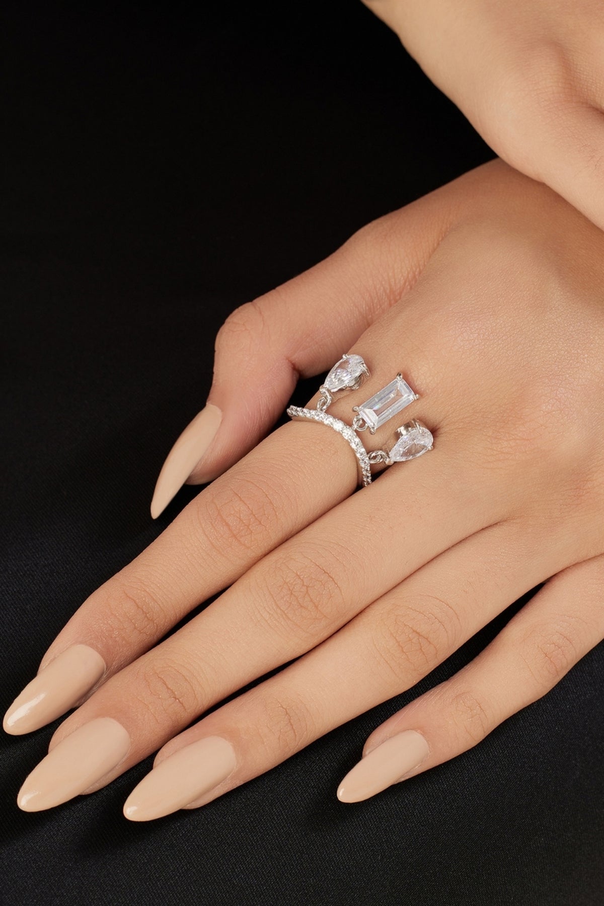 Palais Diamante Botox Ring