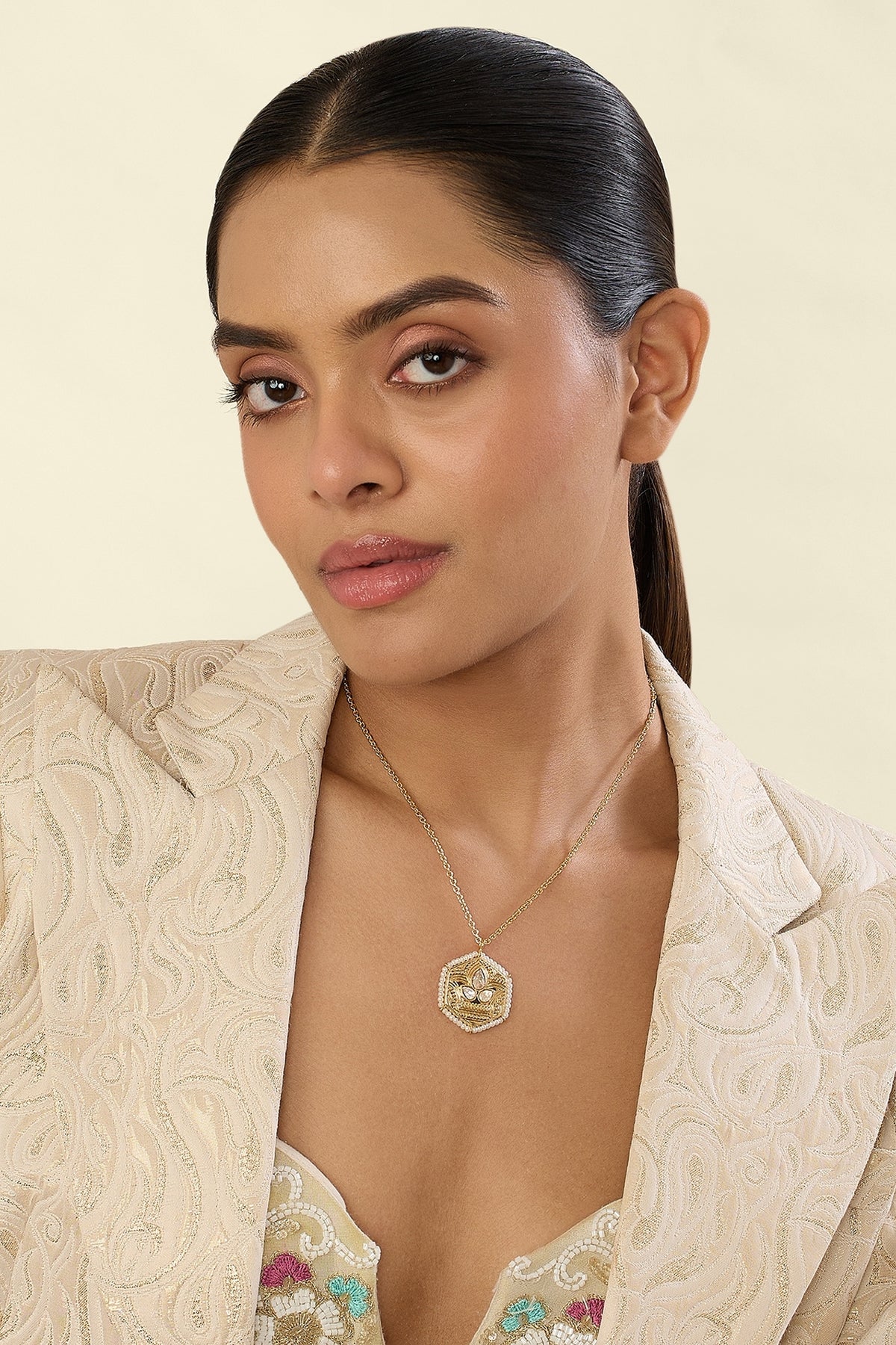Polki Royal Seal Pendant Necklace