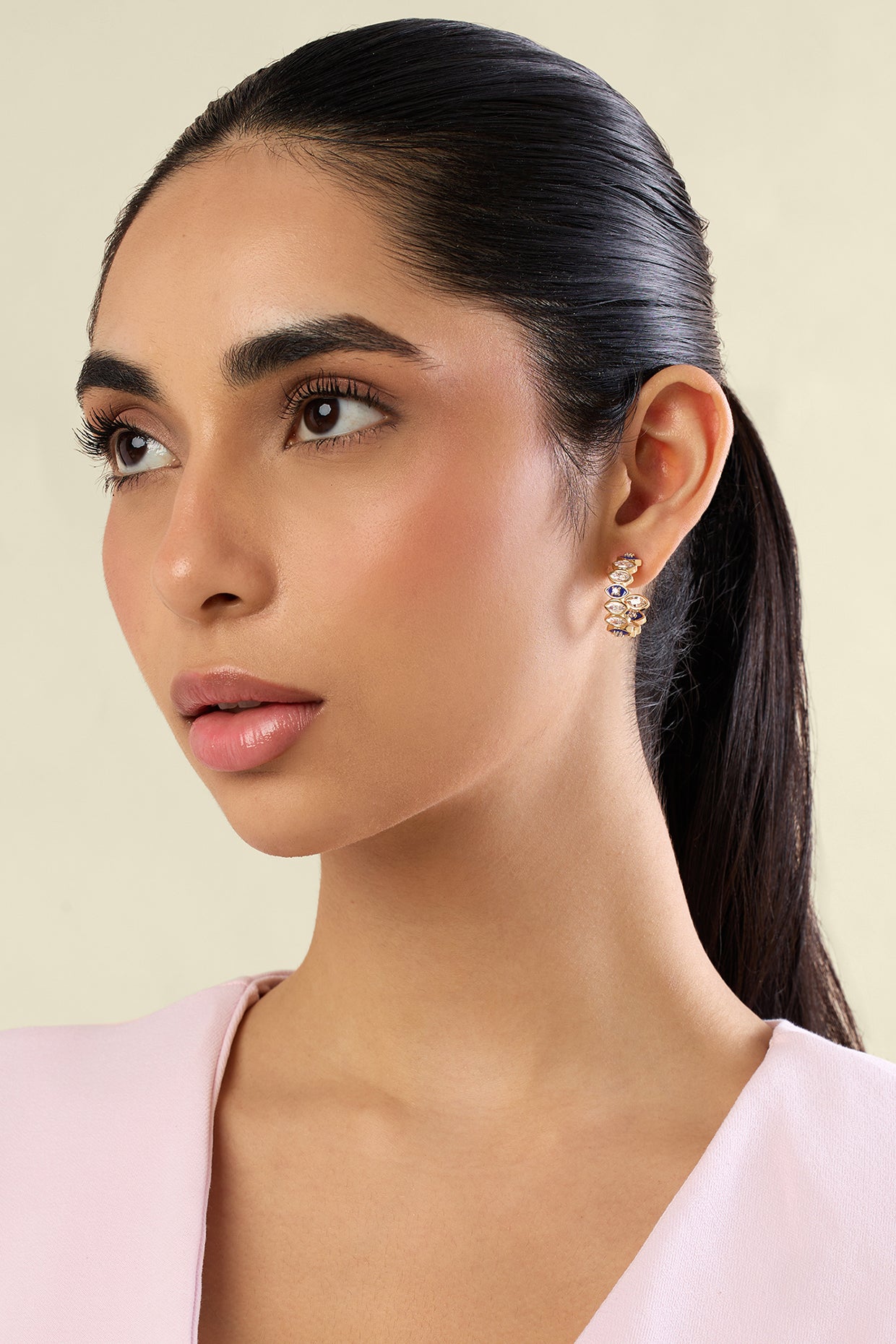 Divine Eye Halo Huggies In 18kt Gold Plated