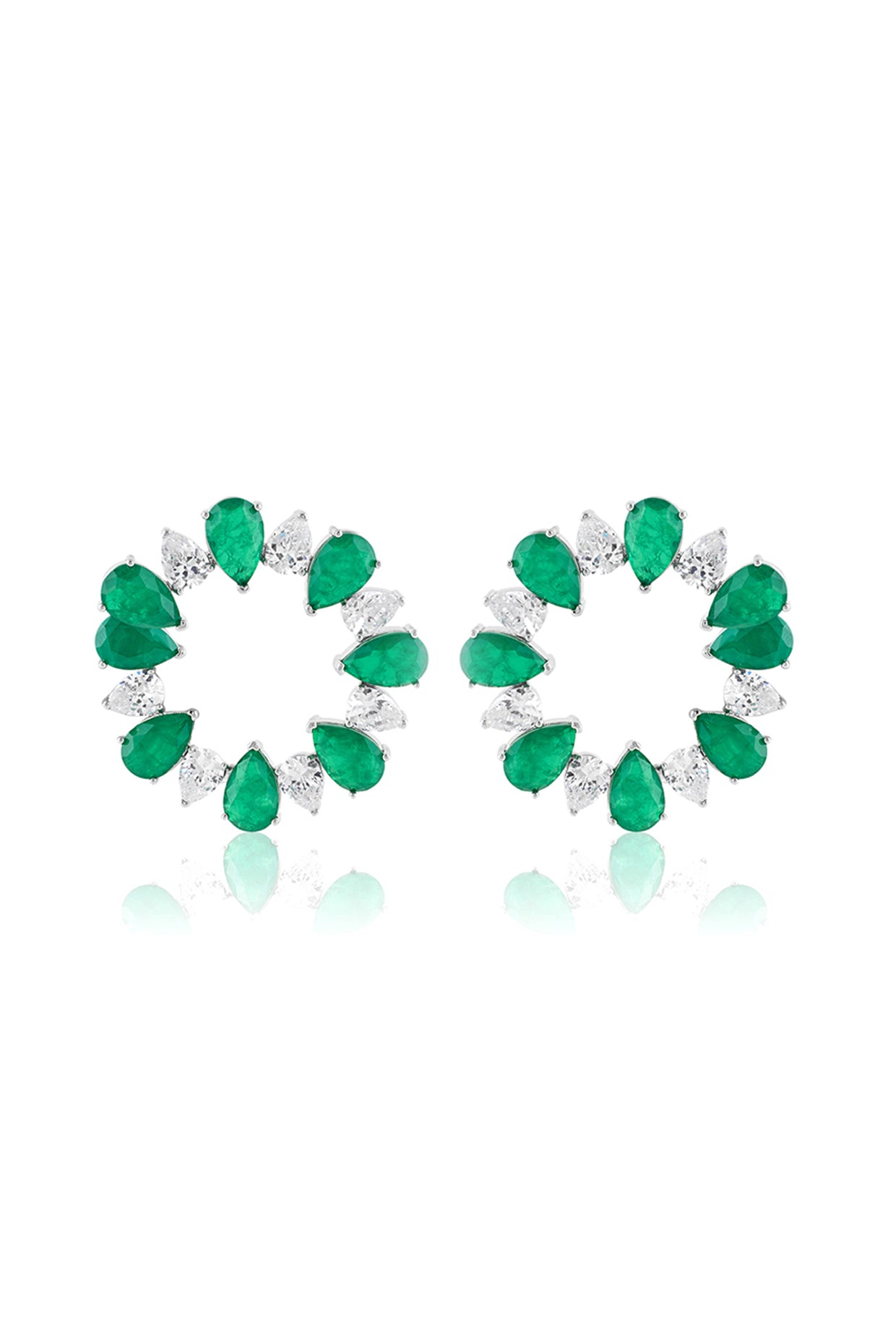 Emerald Glow Circle Studs In Rhodium Plating