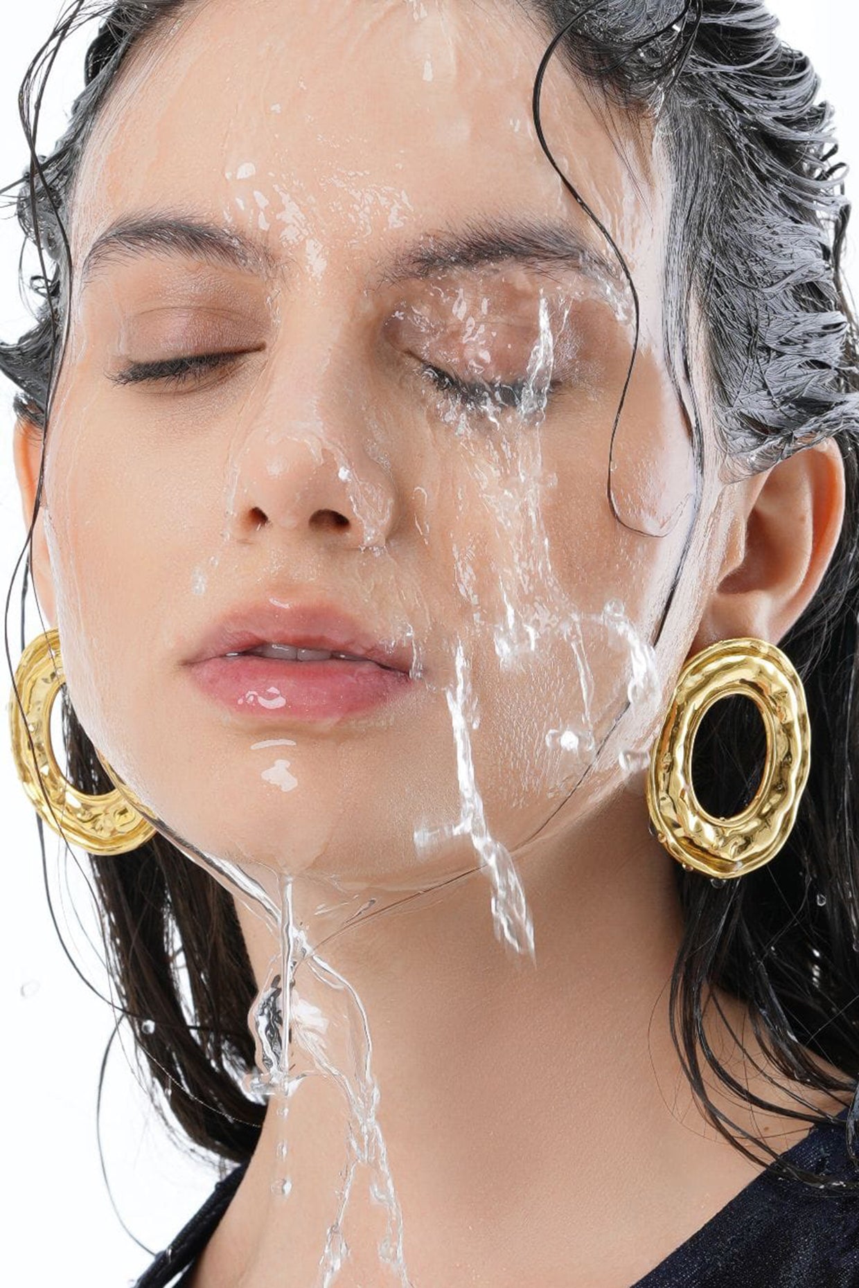 18Kt Gold Plated Molten Oval Earrings