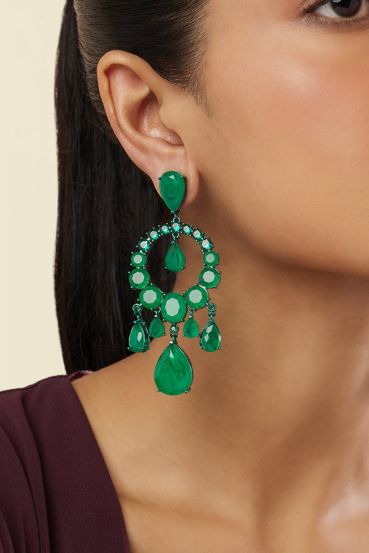 Emerald Elegance Moon Baalis In Rhodium Plating