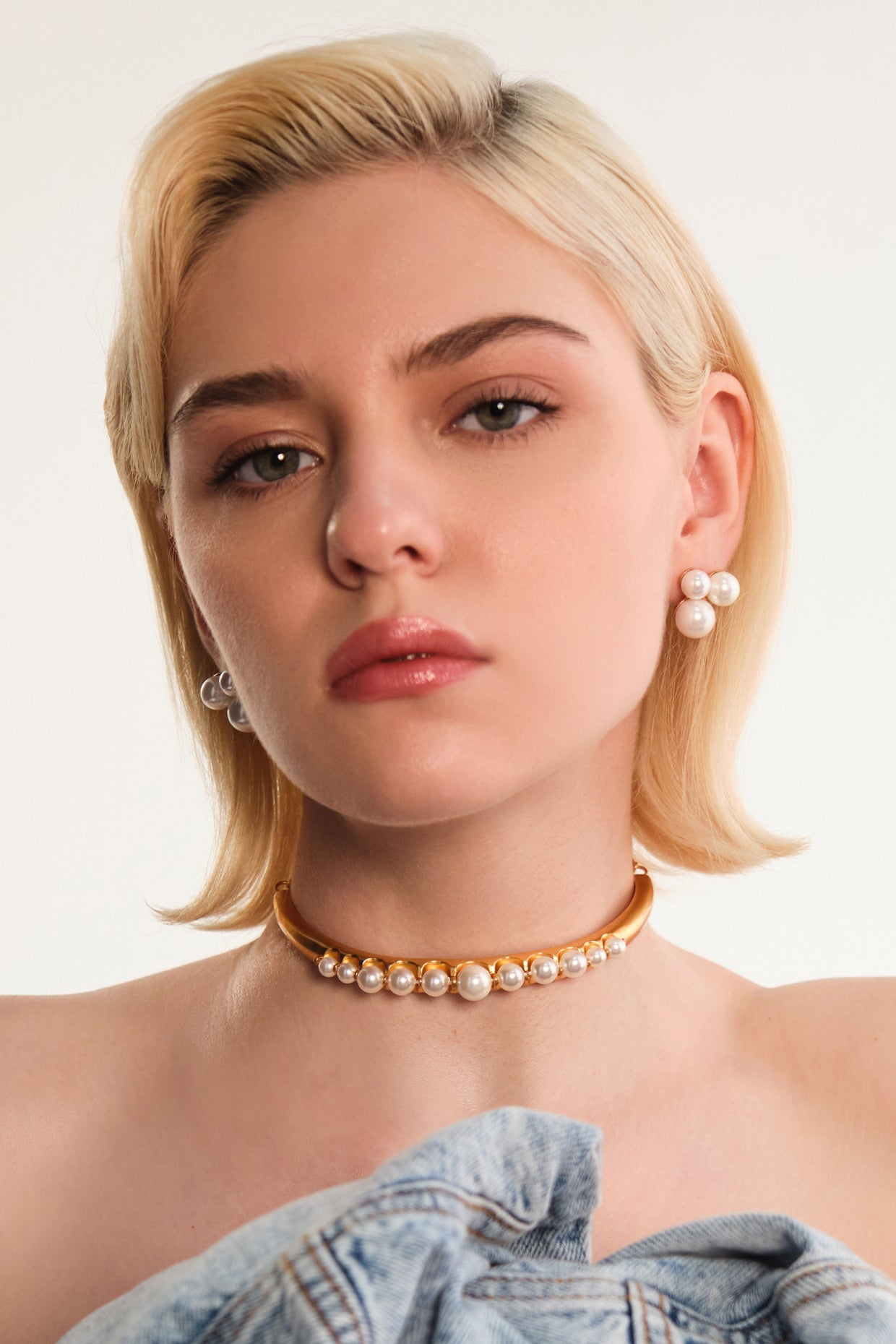 Sunburst Choker 22Kt Gold-Plated