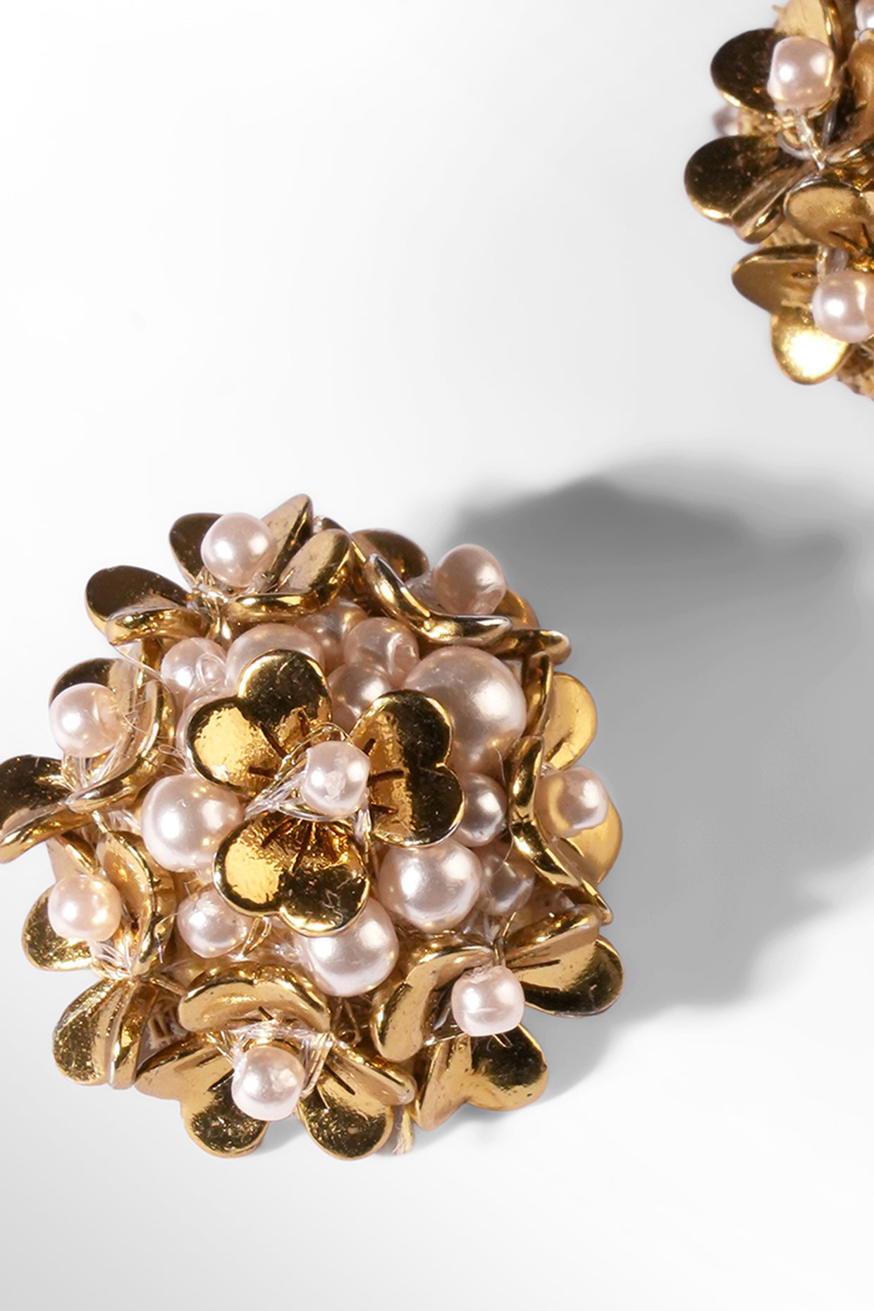 Kamar Earrings