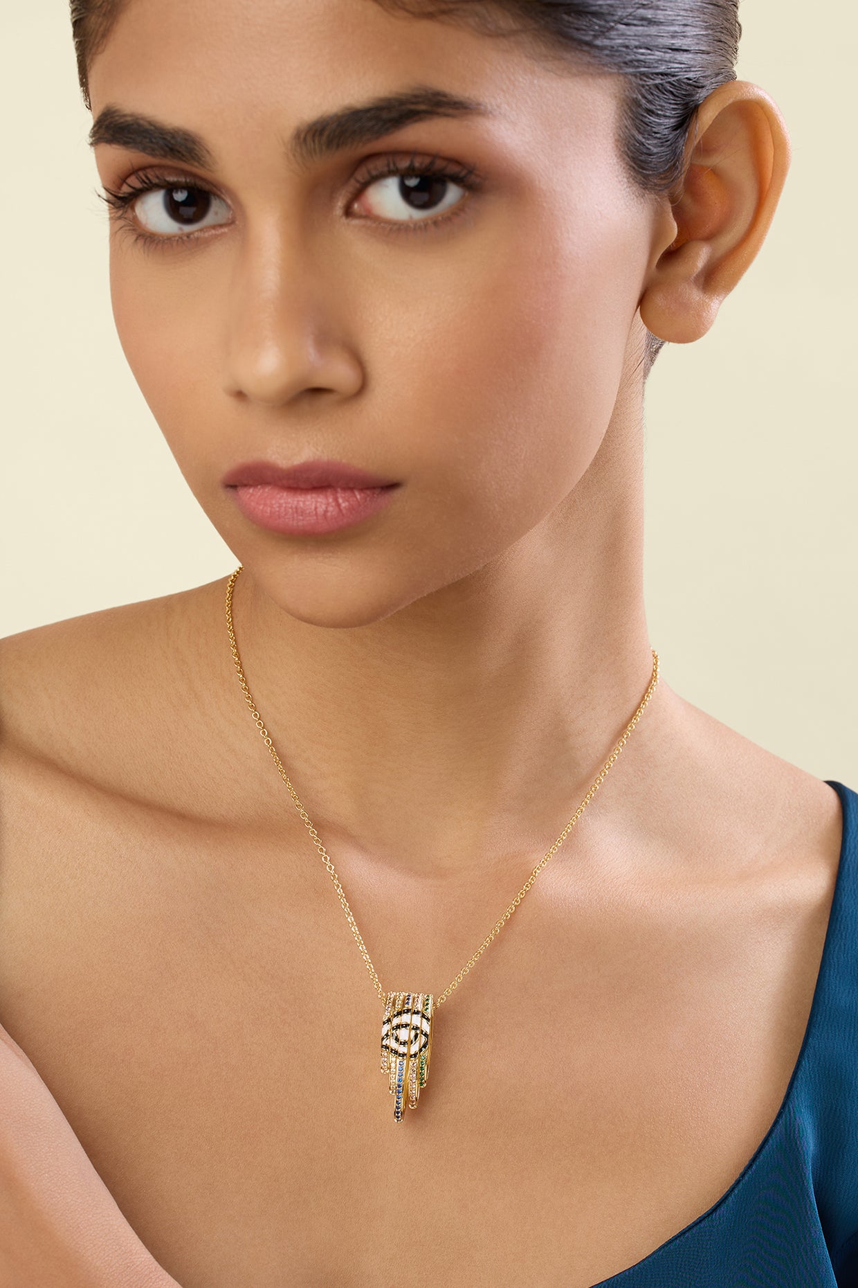 Visura Pendant Necklace In 18Kt Gold Plated