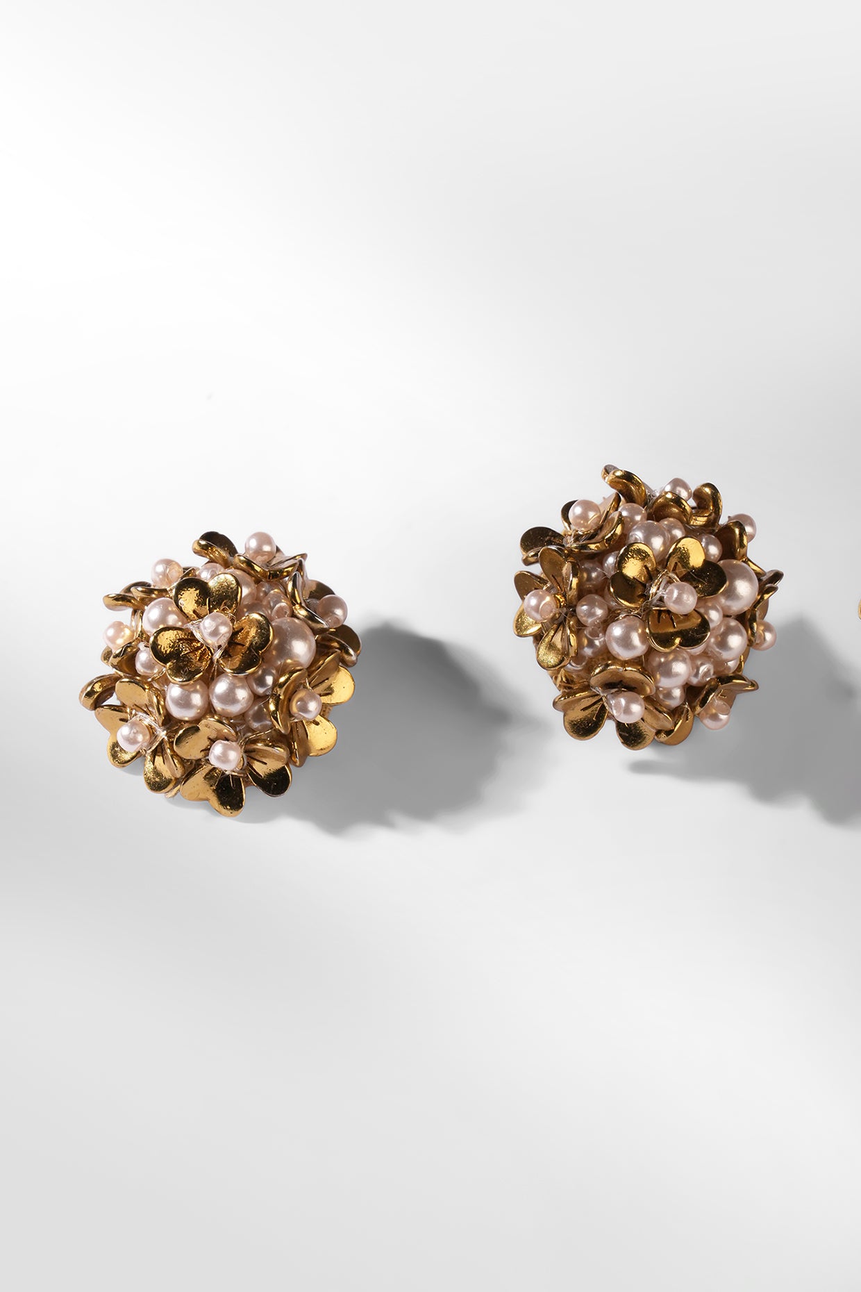 Kamar Earrings