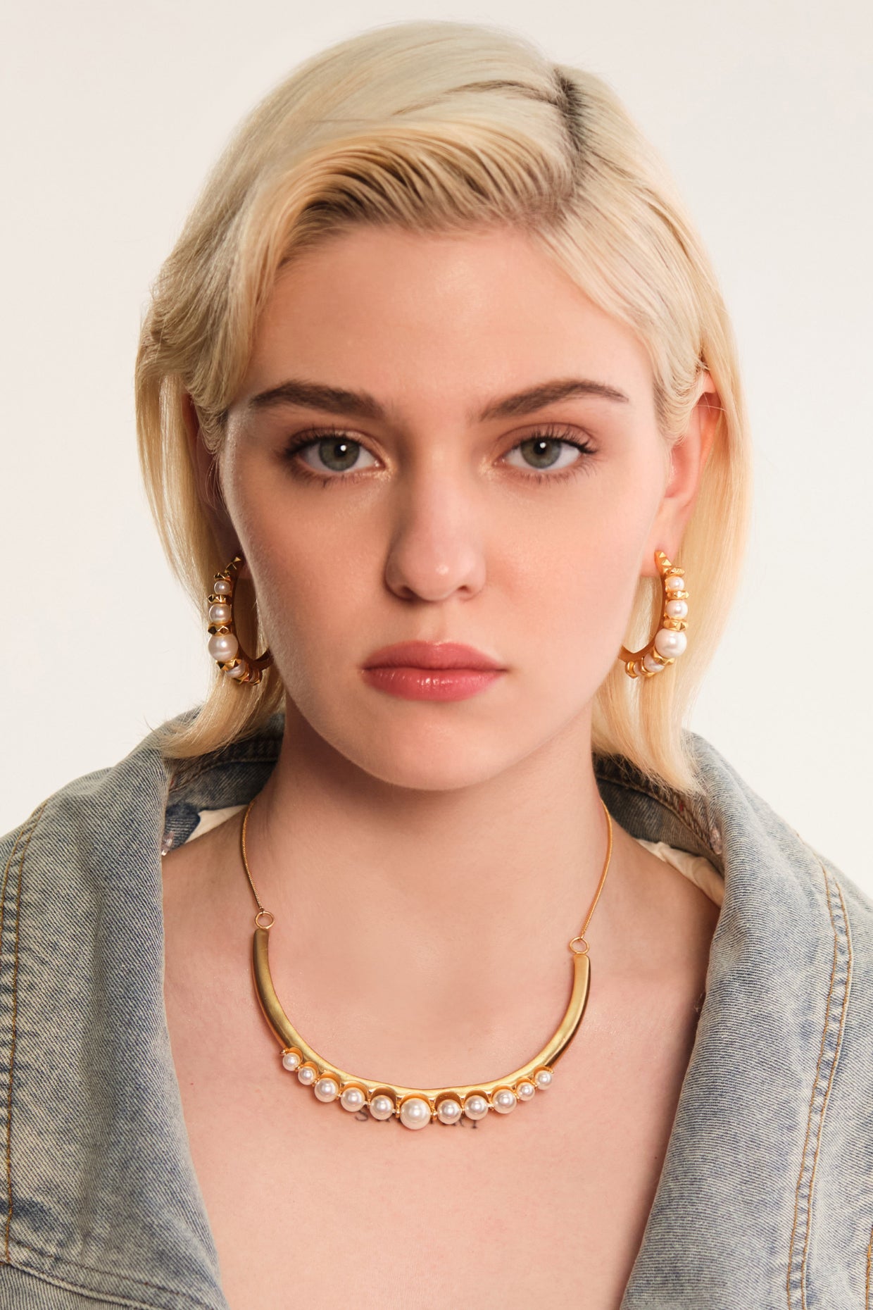 Sunburst Choker 22Kt Gold-Plated